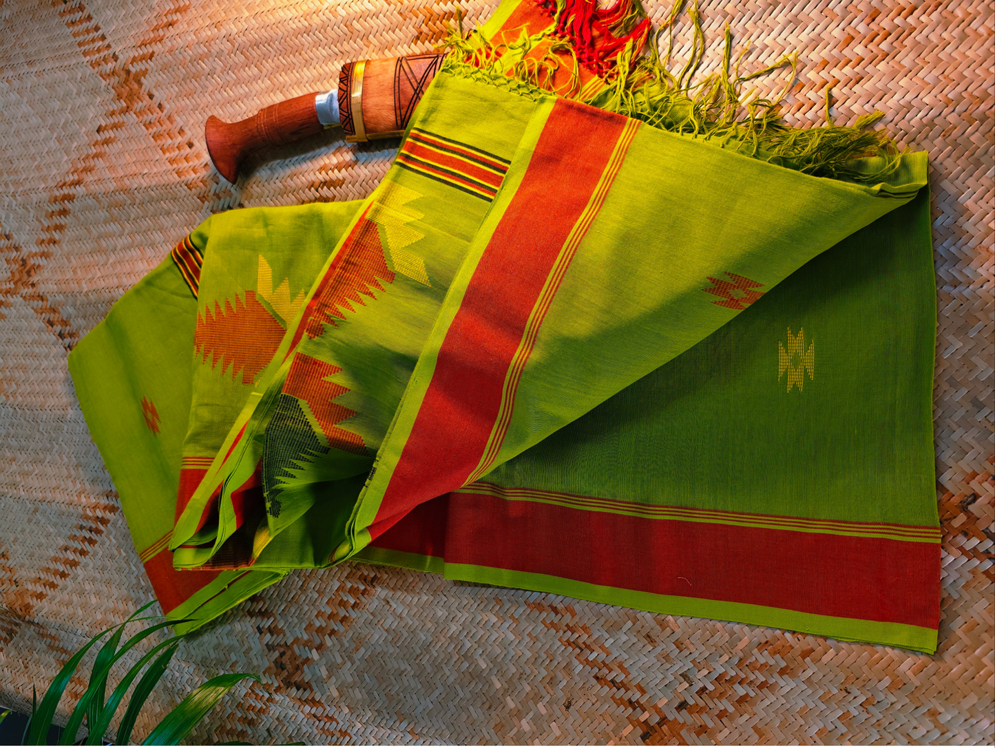 Parijatika Handloom Saree Aadya's Fashion Blings
