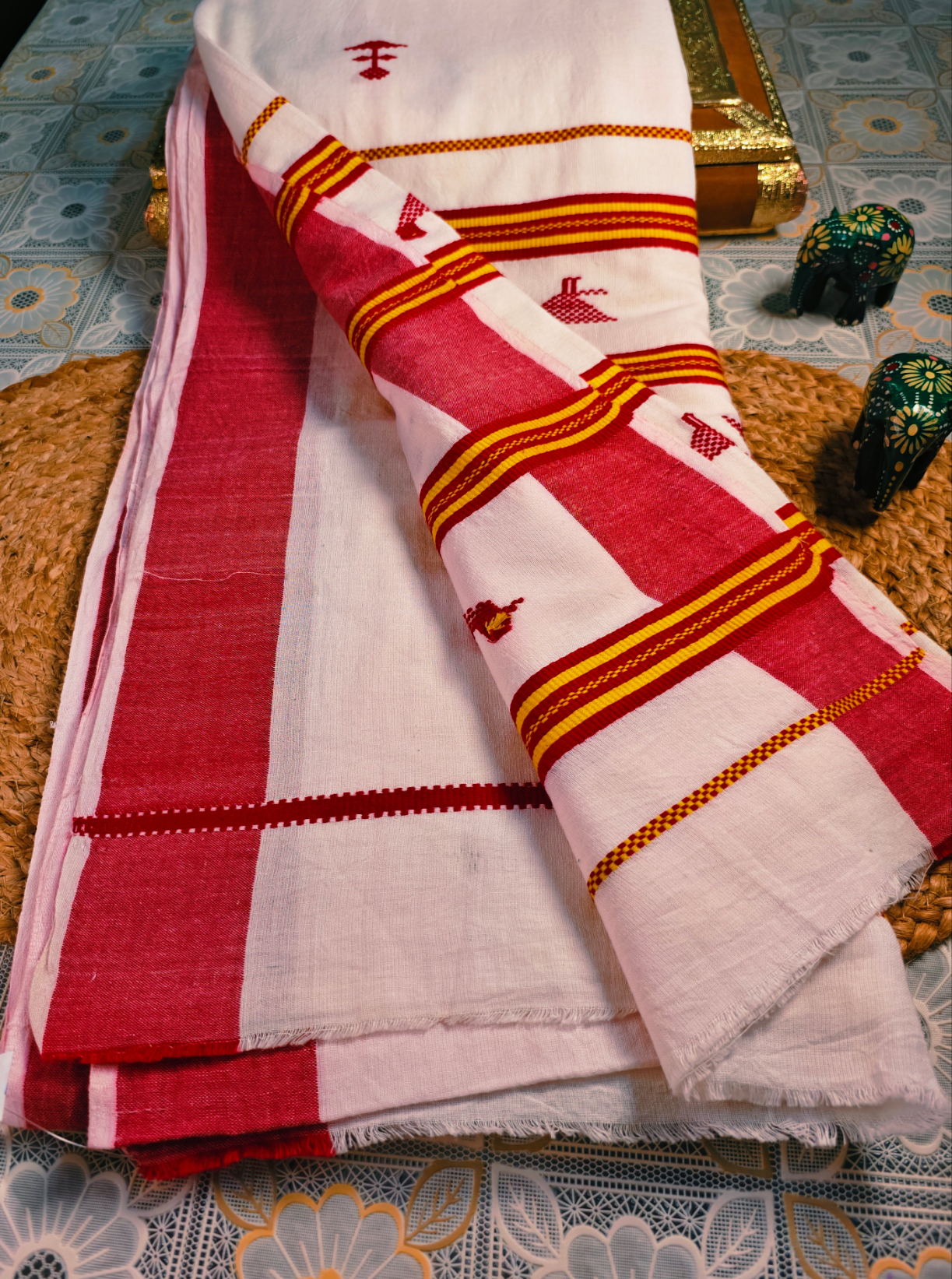 Sarvani Handloom Saree Aadya's Fashion Blings