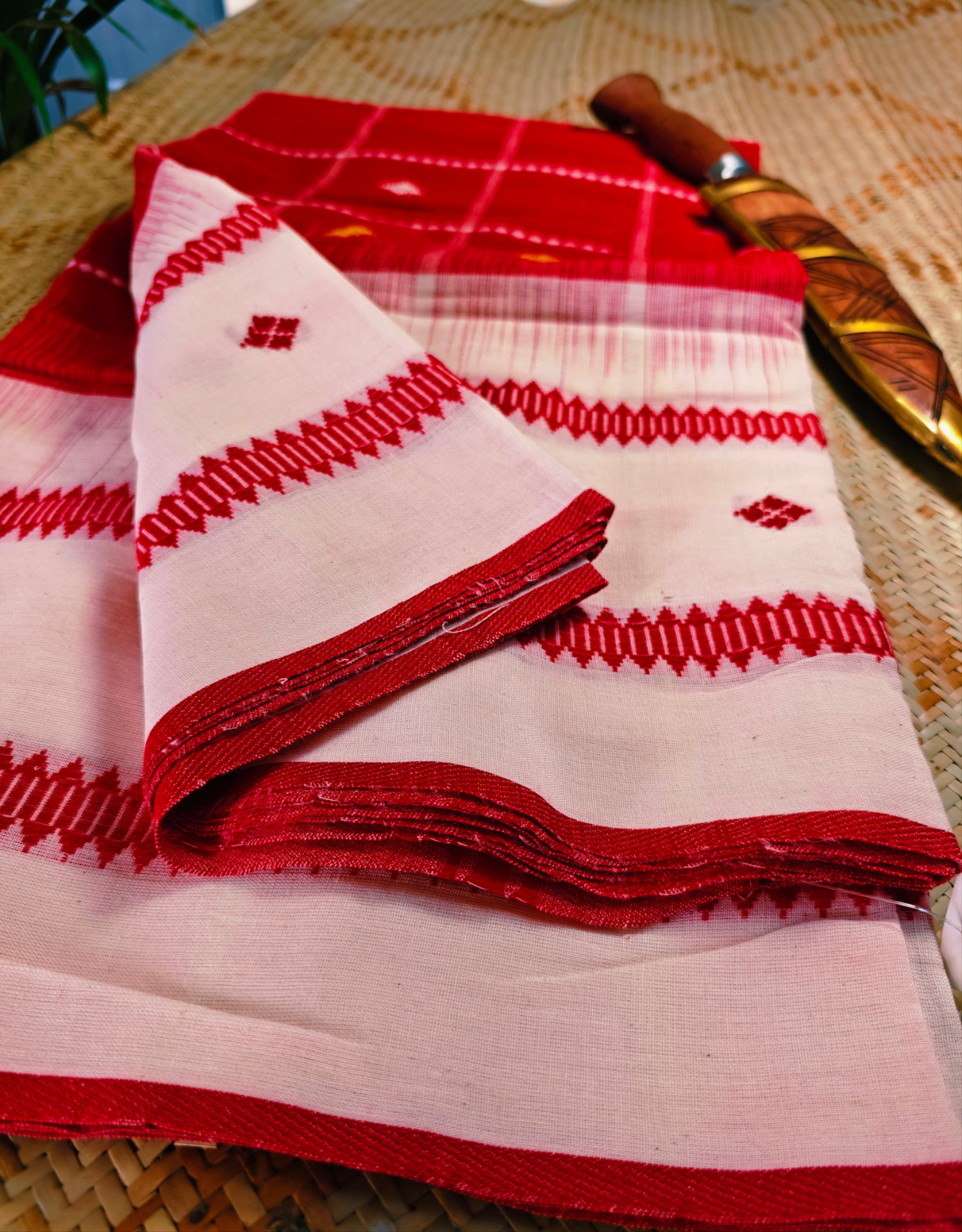 Raktimala Handloom Saree Aadya's Fashion Blings