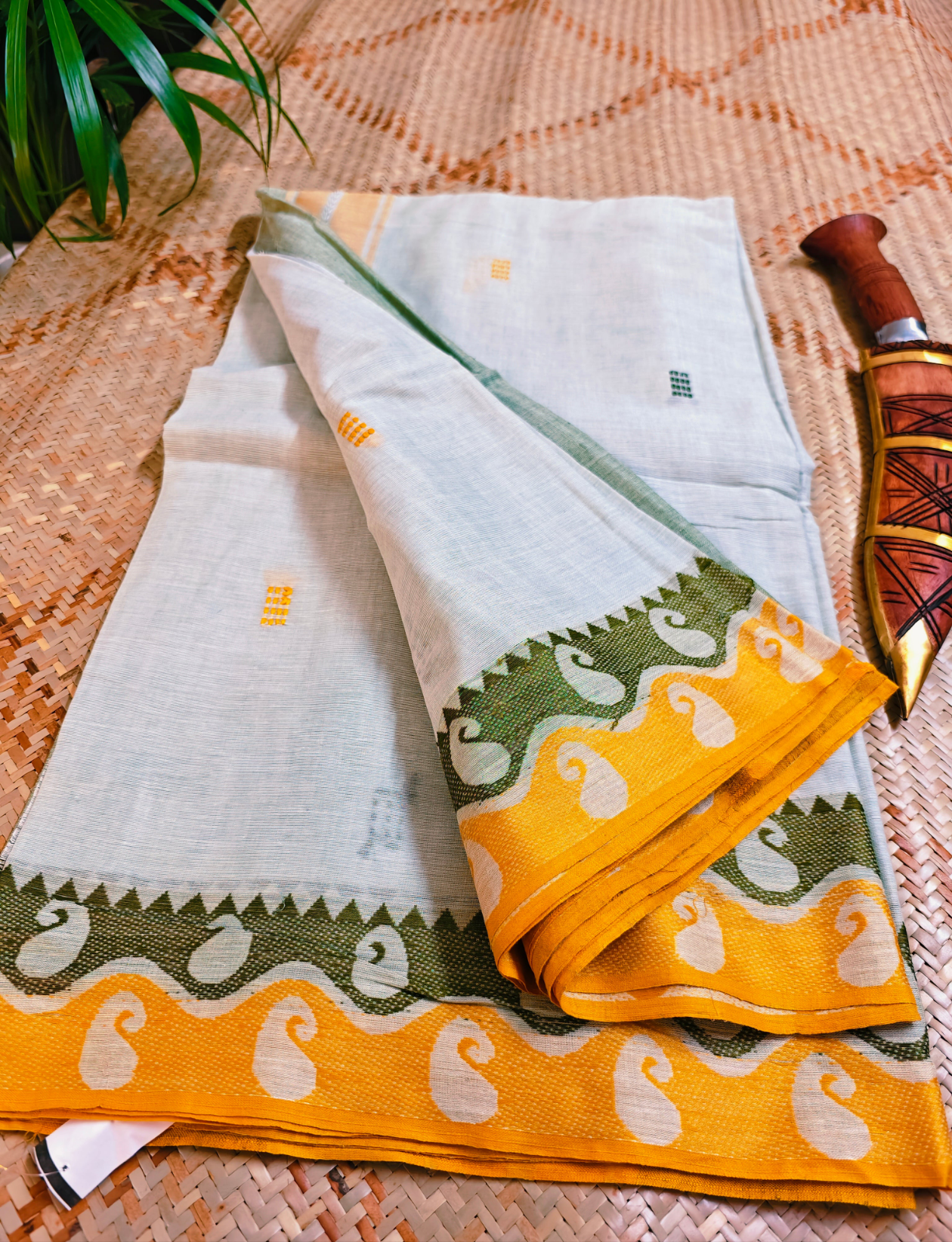 Hamsika Handloom Saree Aadya's Fashion Blings