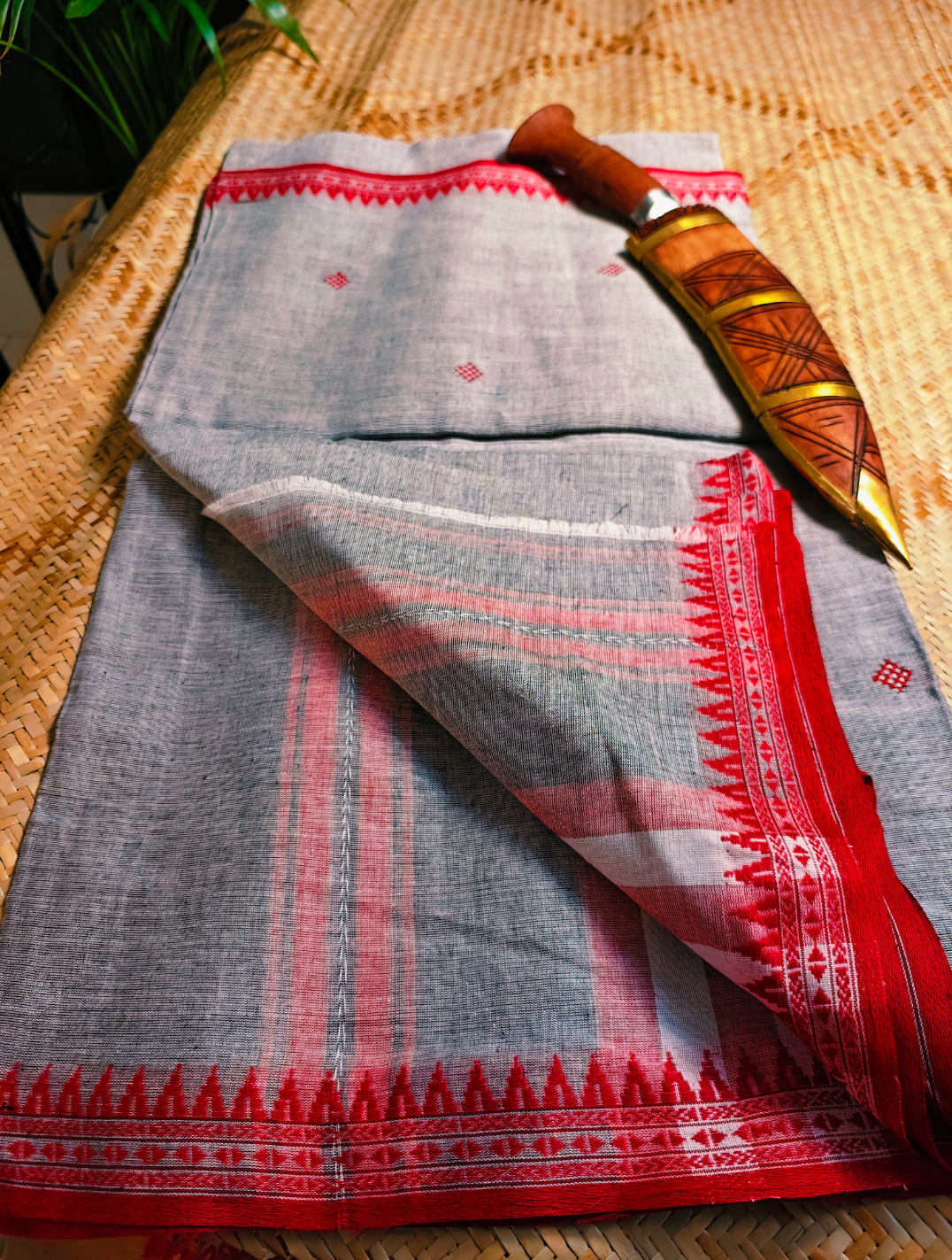 Rajonigandha Handloom Saree Aadya's Fashion Blings