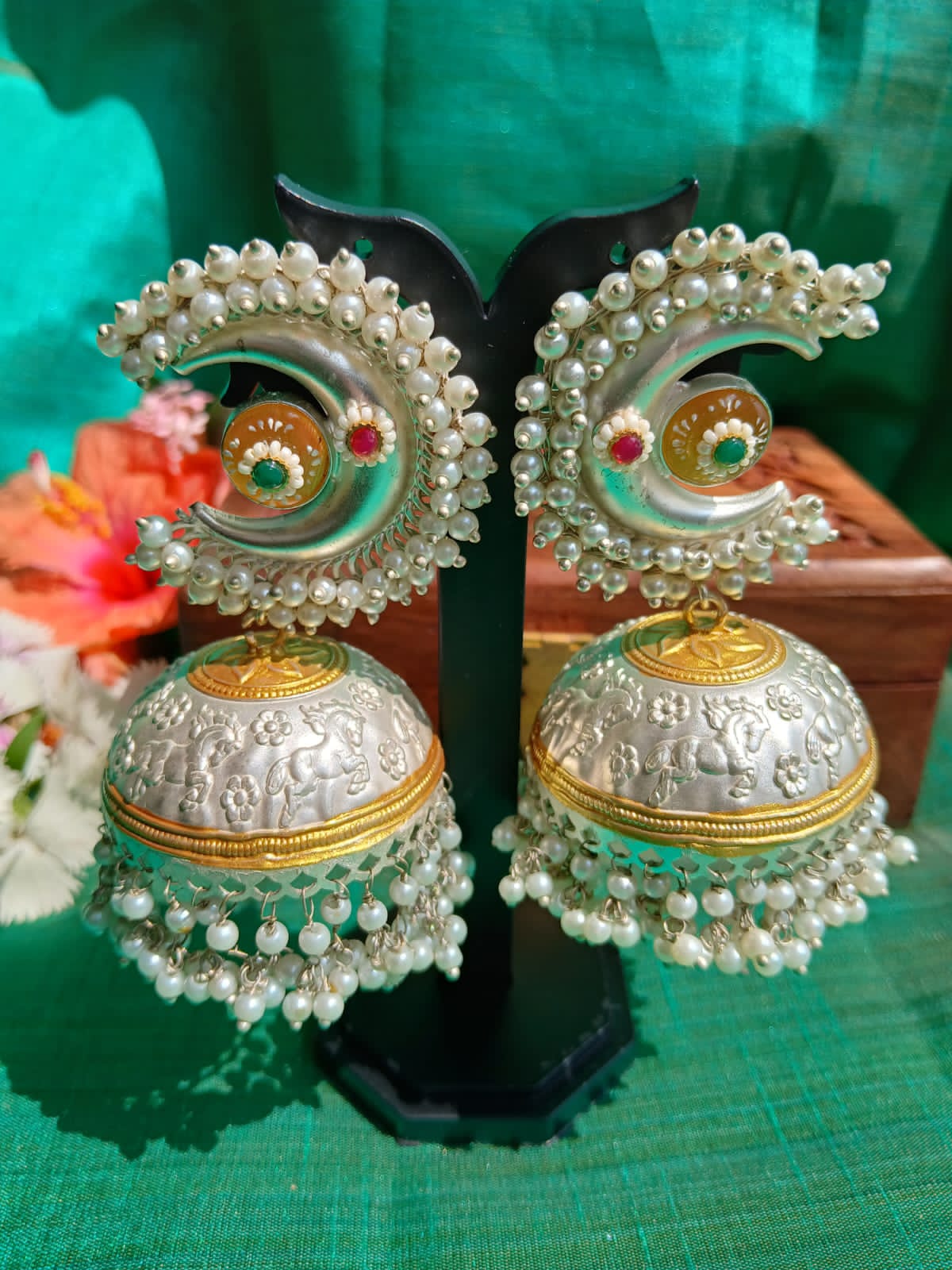Saumya Silver Chandbali