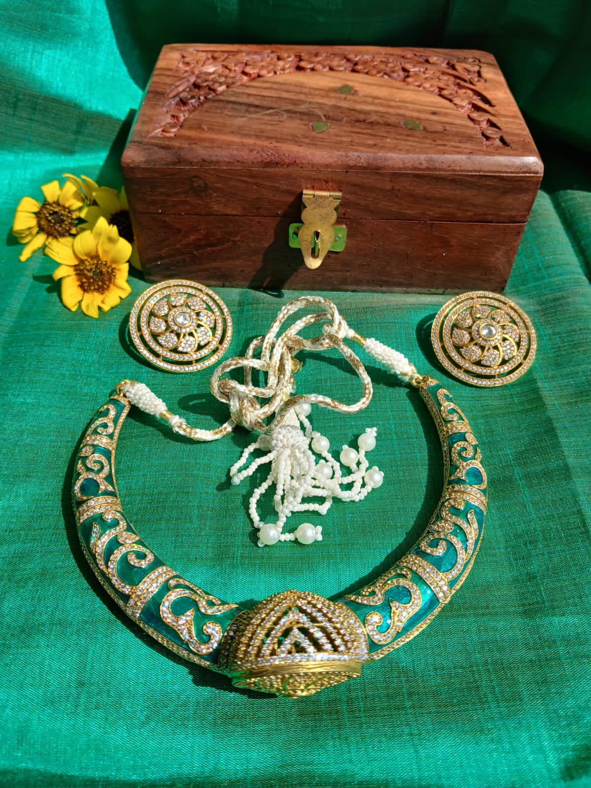 Green Maharani Elegance Hasli Aadya's Fashion Blings