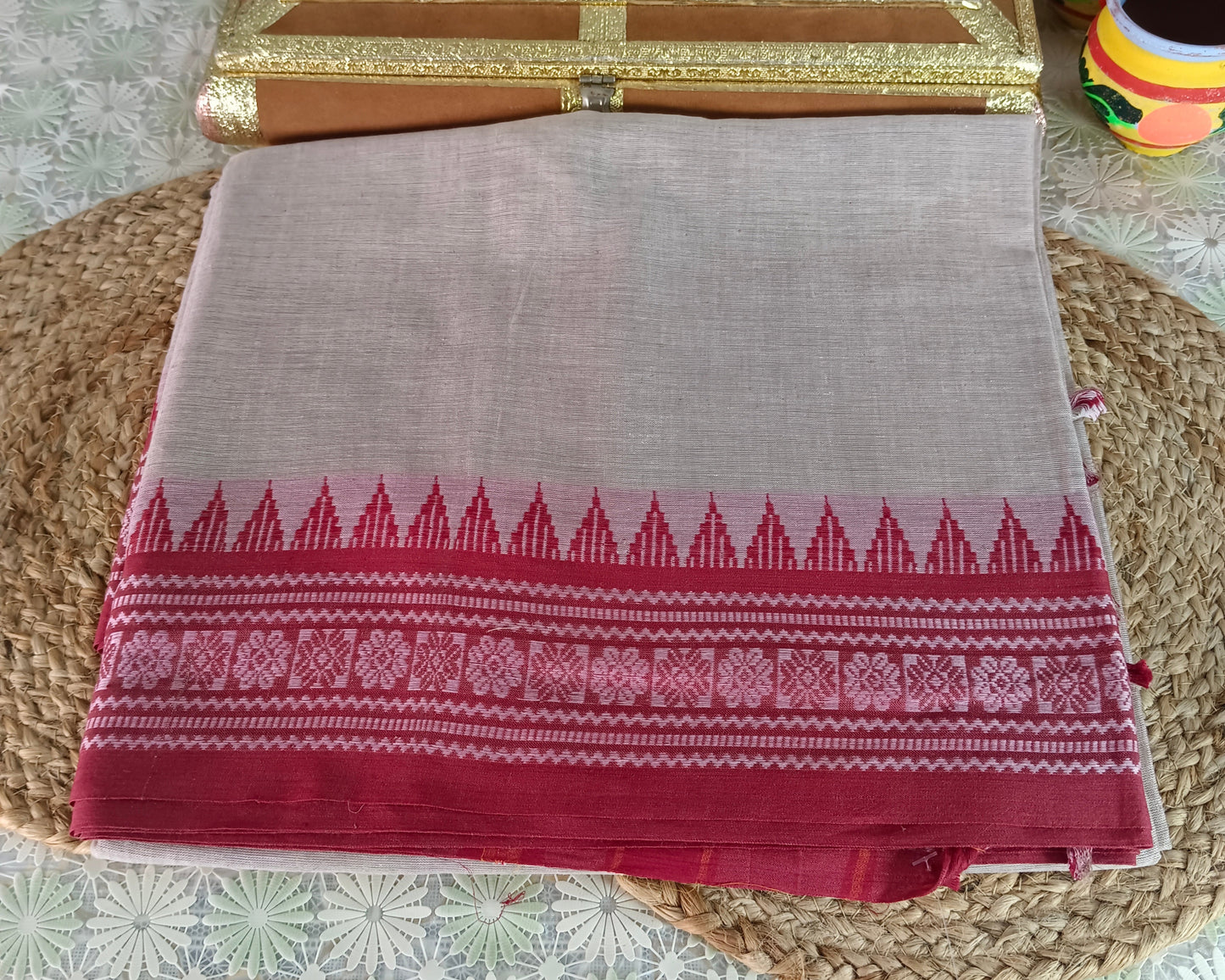 Kumudini Handloom Saree
