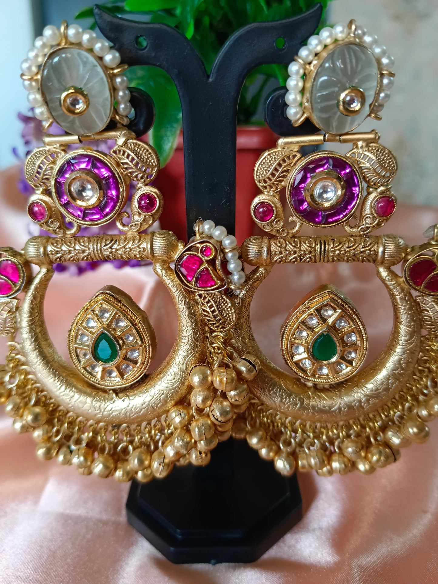 Maharani Chandbali Aadya's Fashion Blings