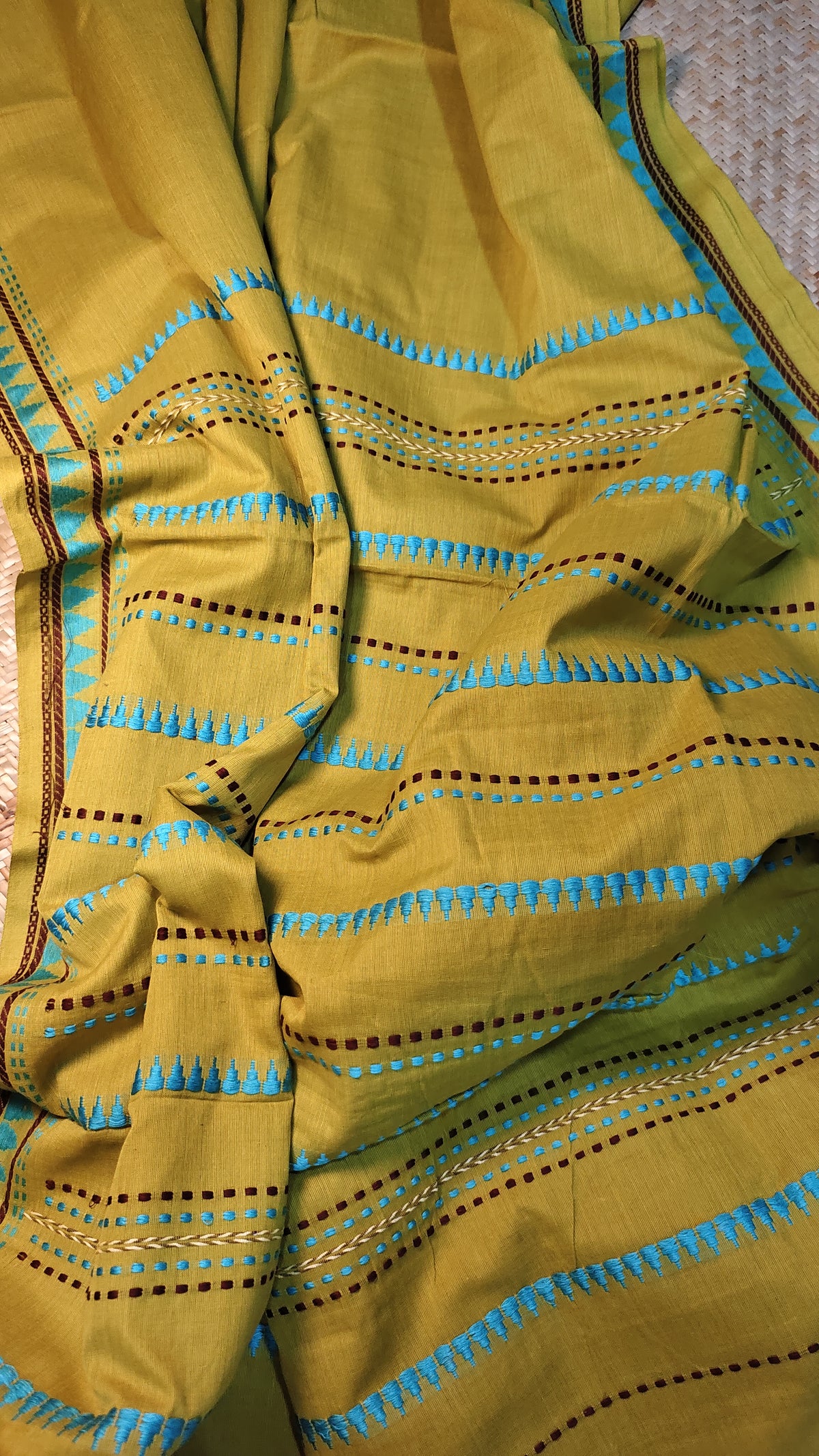Koyel Handwoven Sare Aadya's Fashion Blings