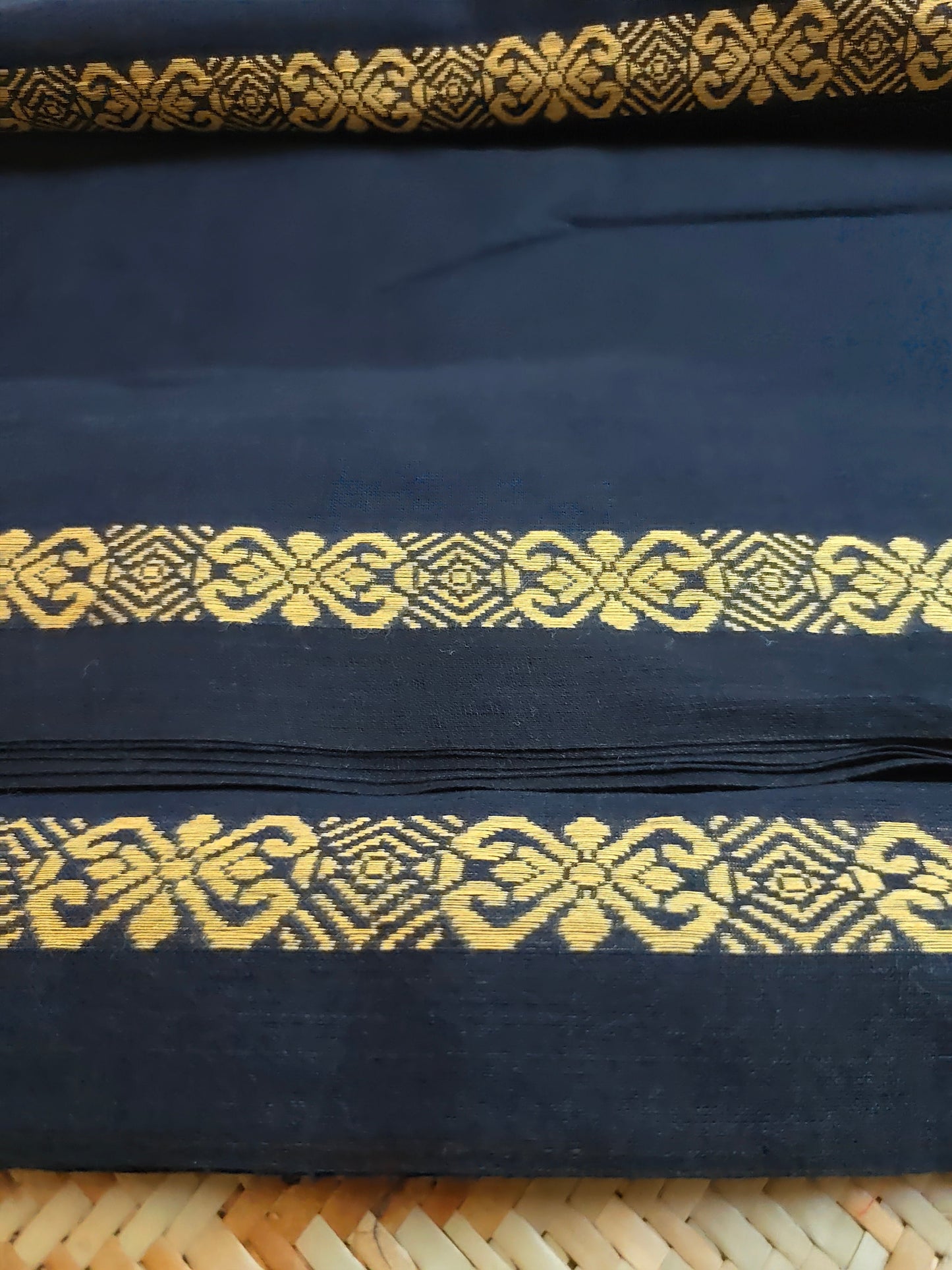 Praniti Handloom Saree Aadya's Fashion Blings