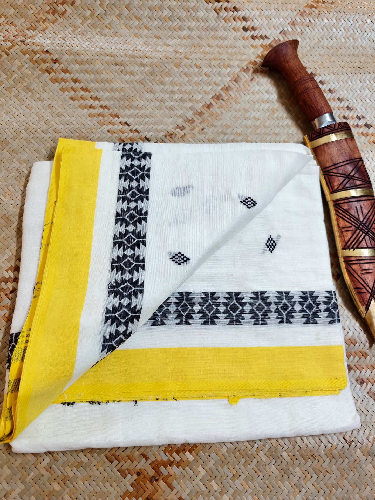 Shanaya Handloom Saree Aadya's Fashion Blings