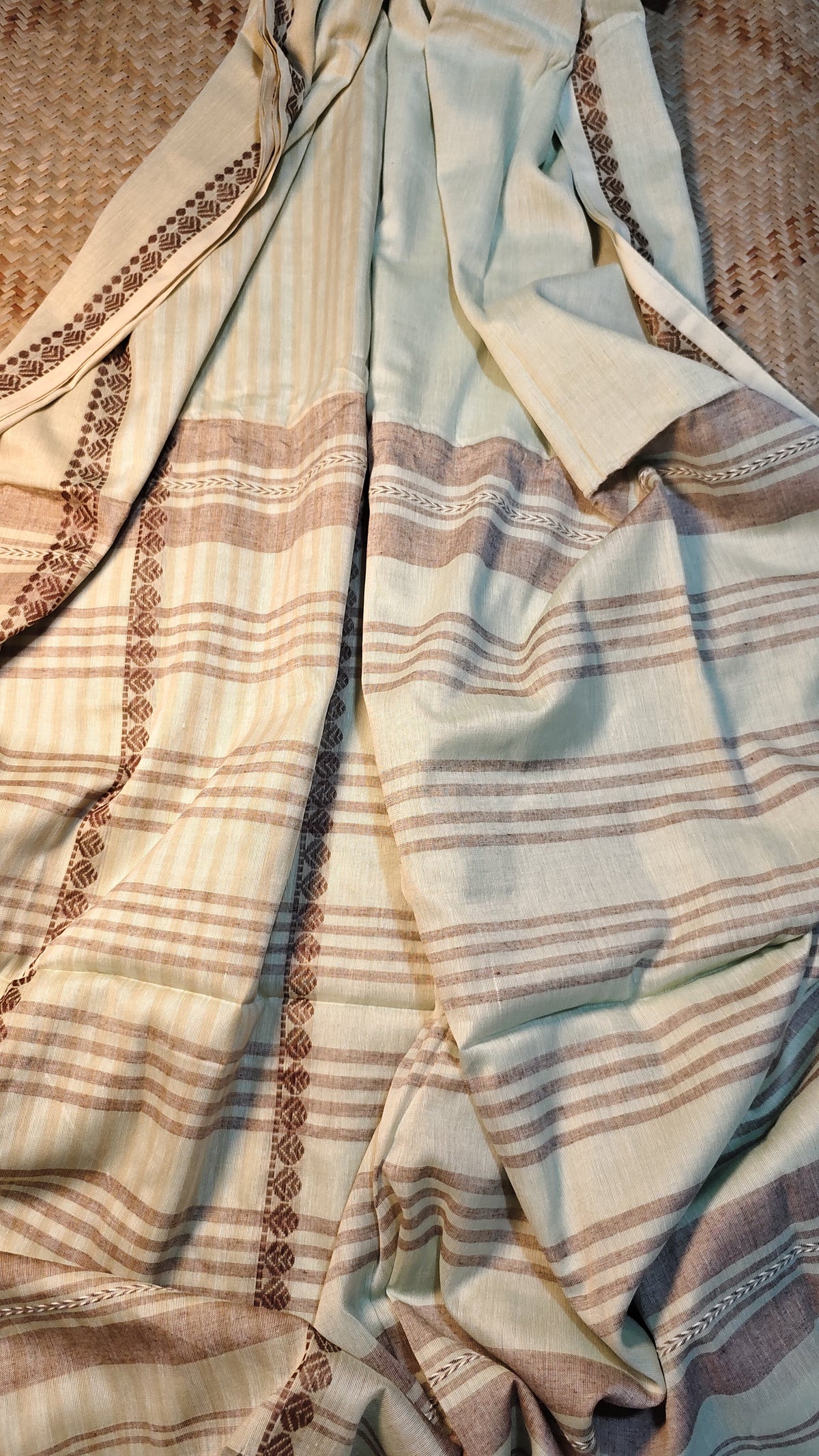 Hempriya Handwoven Saree Aadya's Fashion Blings