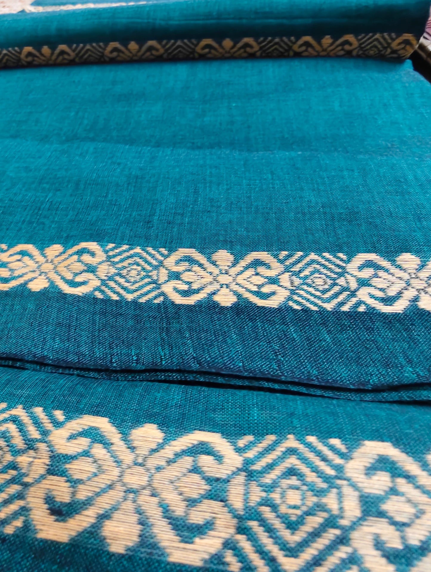 Roshika Handloom Saree Aadya's Fashion Blings