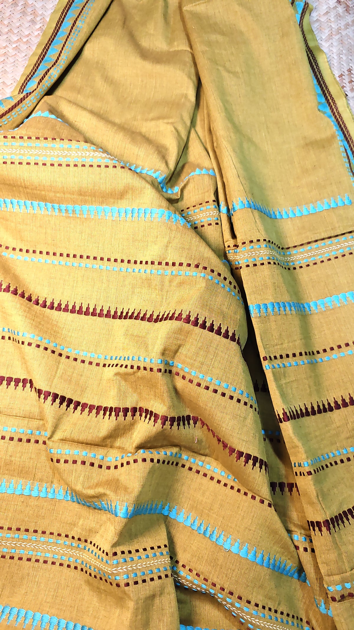 Mrinalbala Handwoven Sare Aadya's Fashion Blings