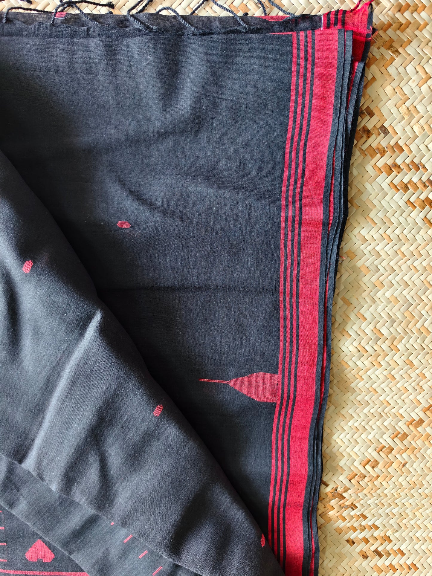 Saanjh Handloom Jamdani Aadya's Fashion Blings