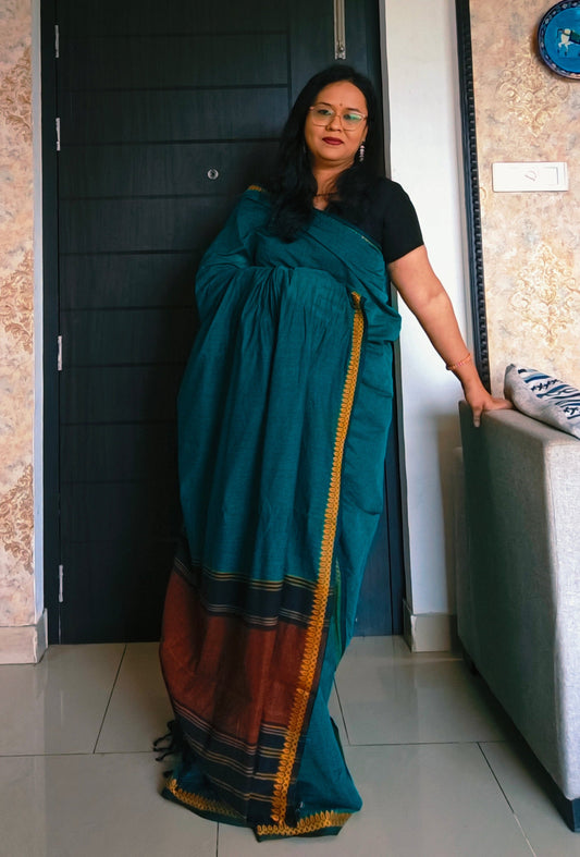 Hemangi Handloom Saree Aadya's Fashion Blings