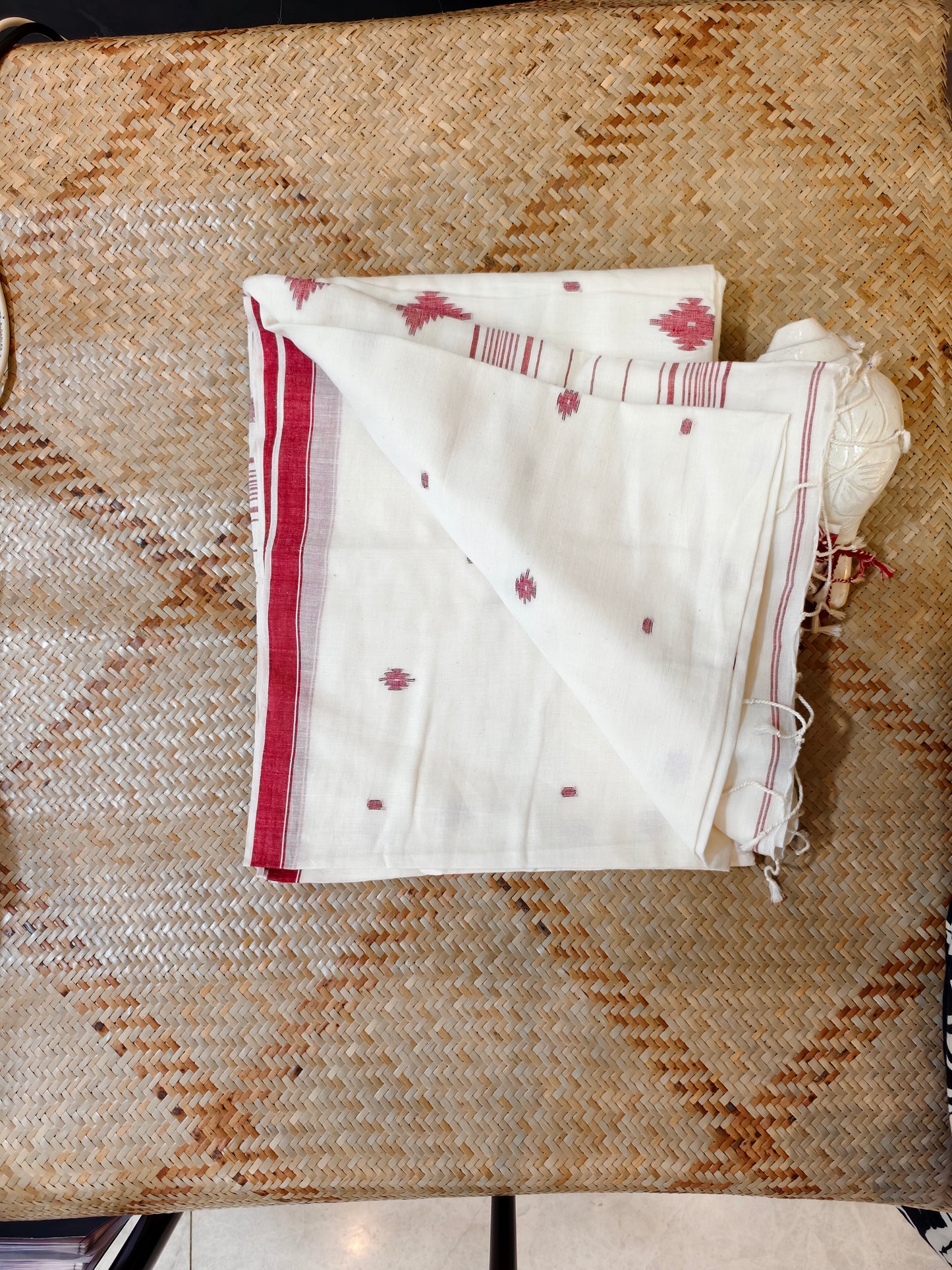 Shubhra Handspun Handwoven Jamdani Aadya's Fashion Blings