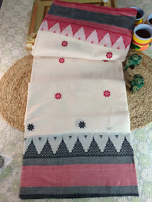 Why Handloom Sarees Deserve a Place in Your Wardrobe | Aadya’s Fashion Blings Aadya's Fashion Blings