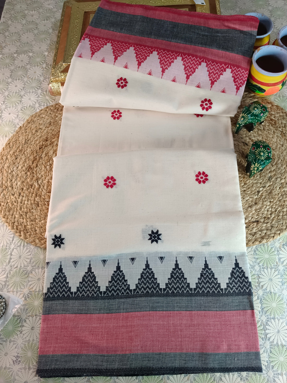 Why Handloom Sarees Deserve a Place in Your Wardrobe | Aadya’s Fashion Blings