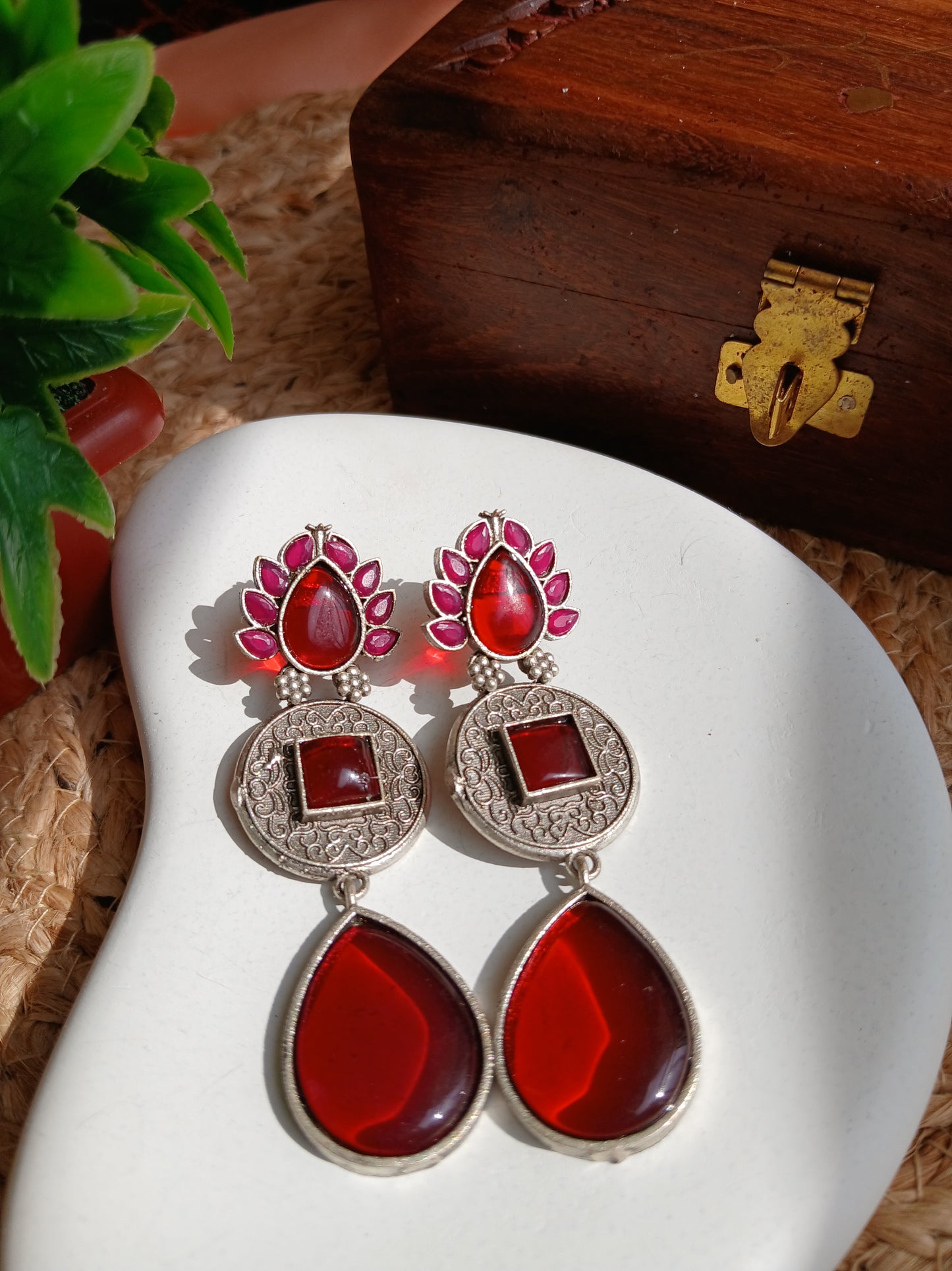 Simran Ruby Glow
