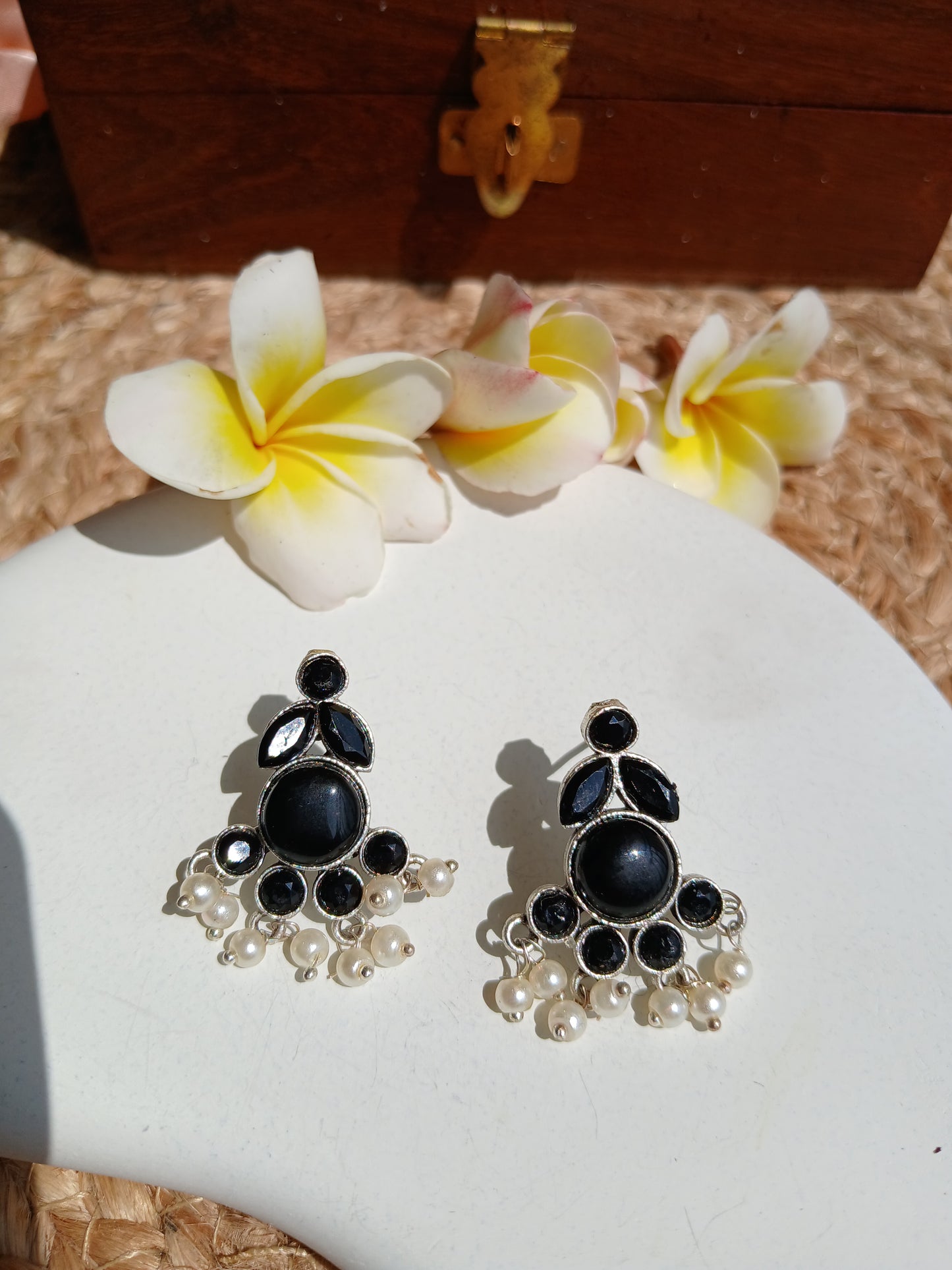 Neha Black Deramdrops