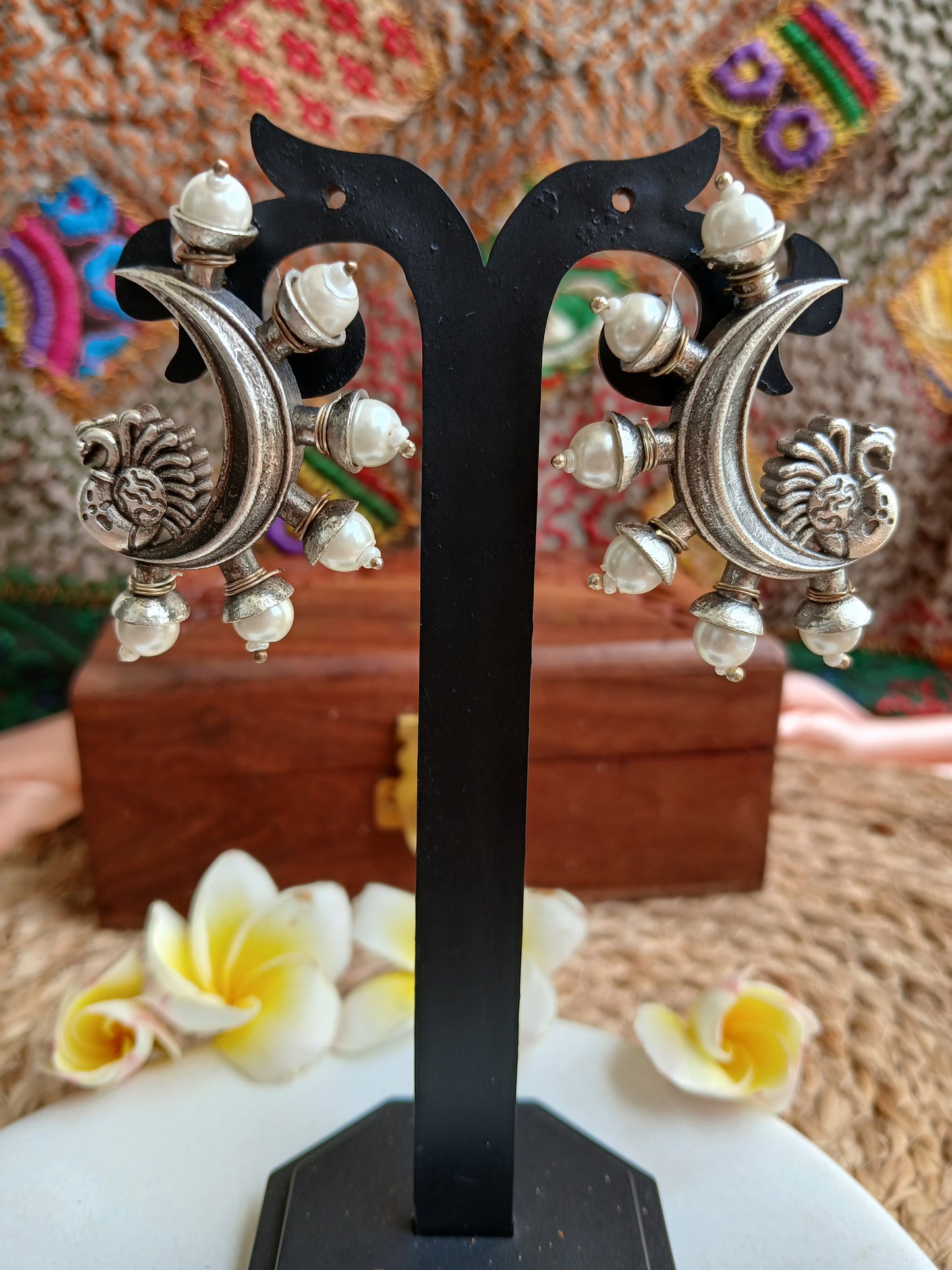 Chandrika Silver Studds