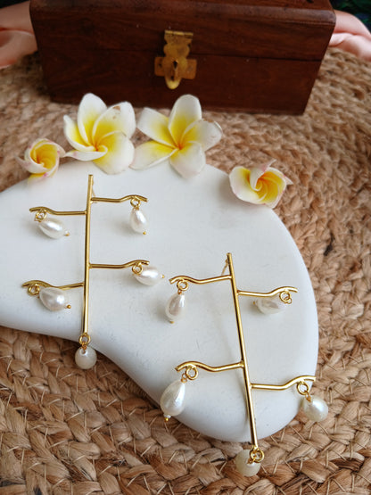 Simmi Gold Danglers Aadya's Fashion Blings