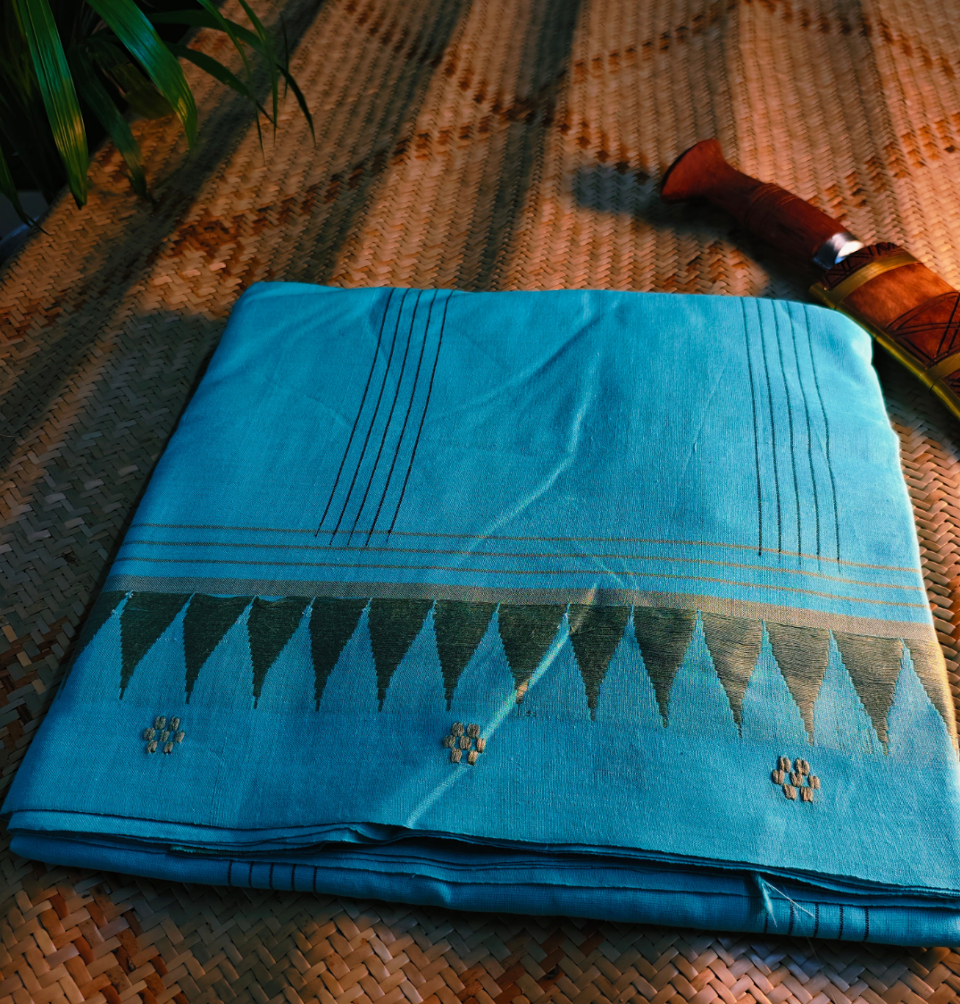 Devahuti Handloom Saree Aadya's Fashion Blings