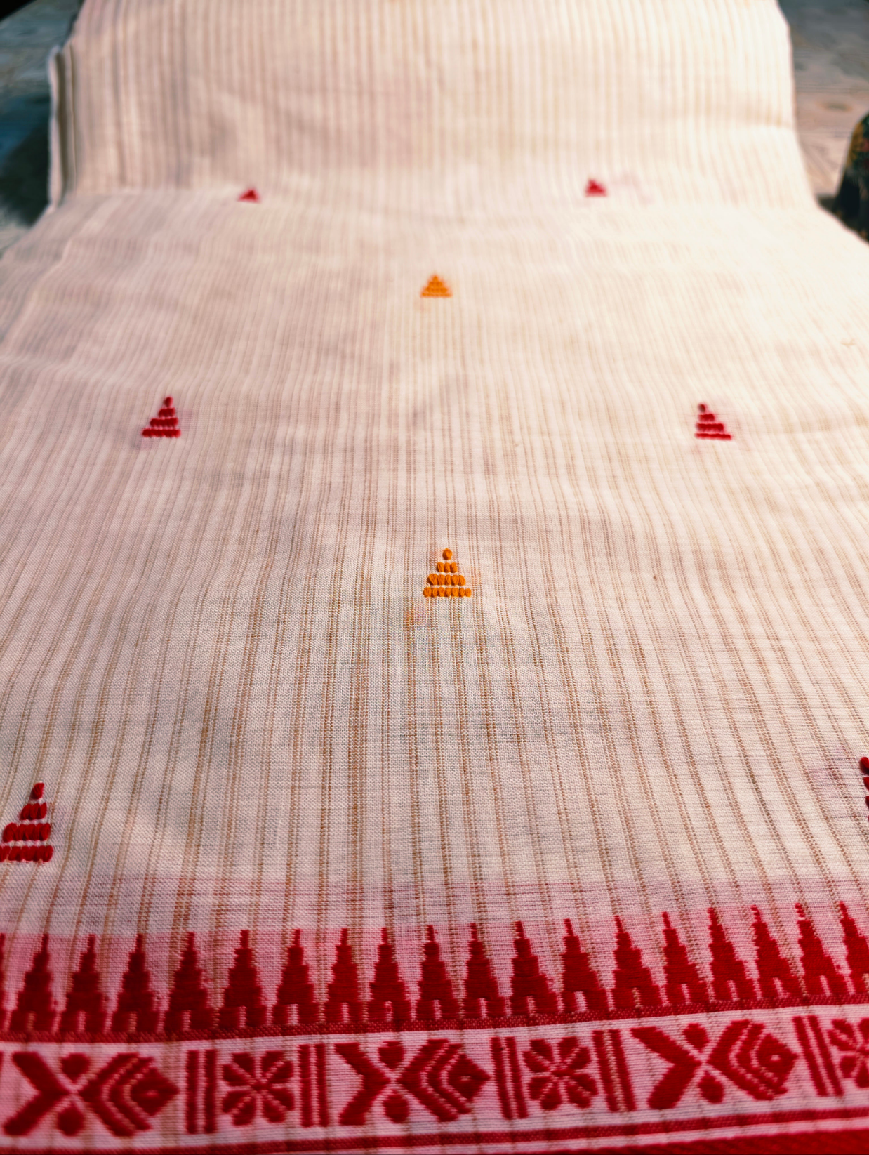 Komolini Handloom Saree