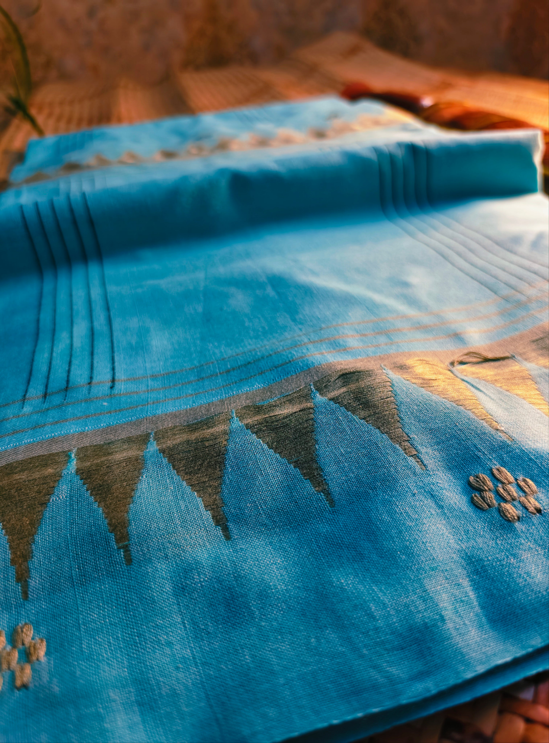 Devahuti Handloom Saree Aadya's Fashion Blings