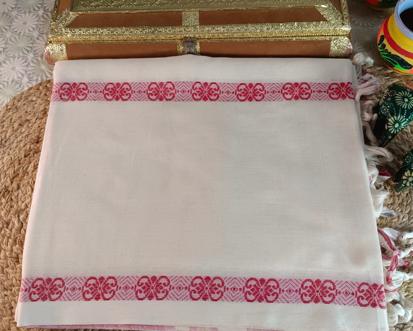 Chiroshoka Handloom Saree