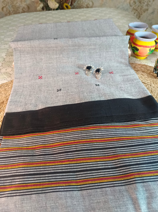 Nivriti Handloom Saree