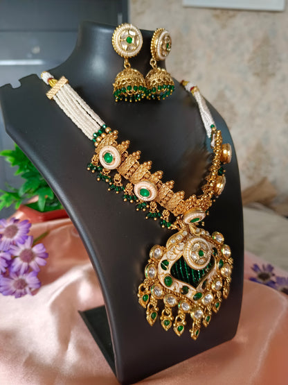 Rajkumari Rajwadi Haar Aadya's Fashion Blings