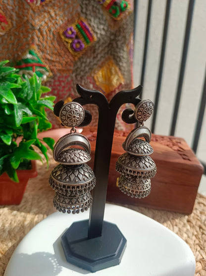 Anjali Shimmering Echoes Aadya's Fashion Blings