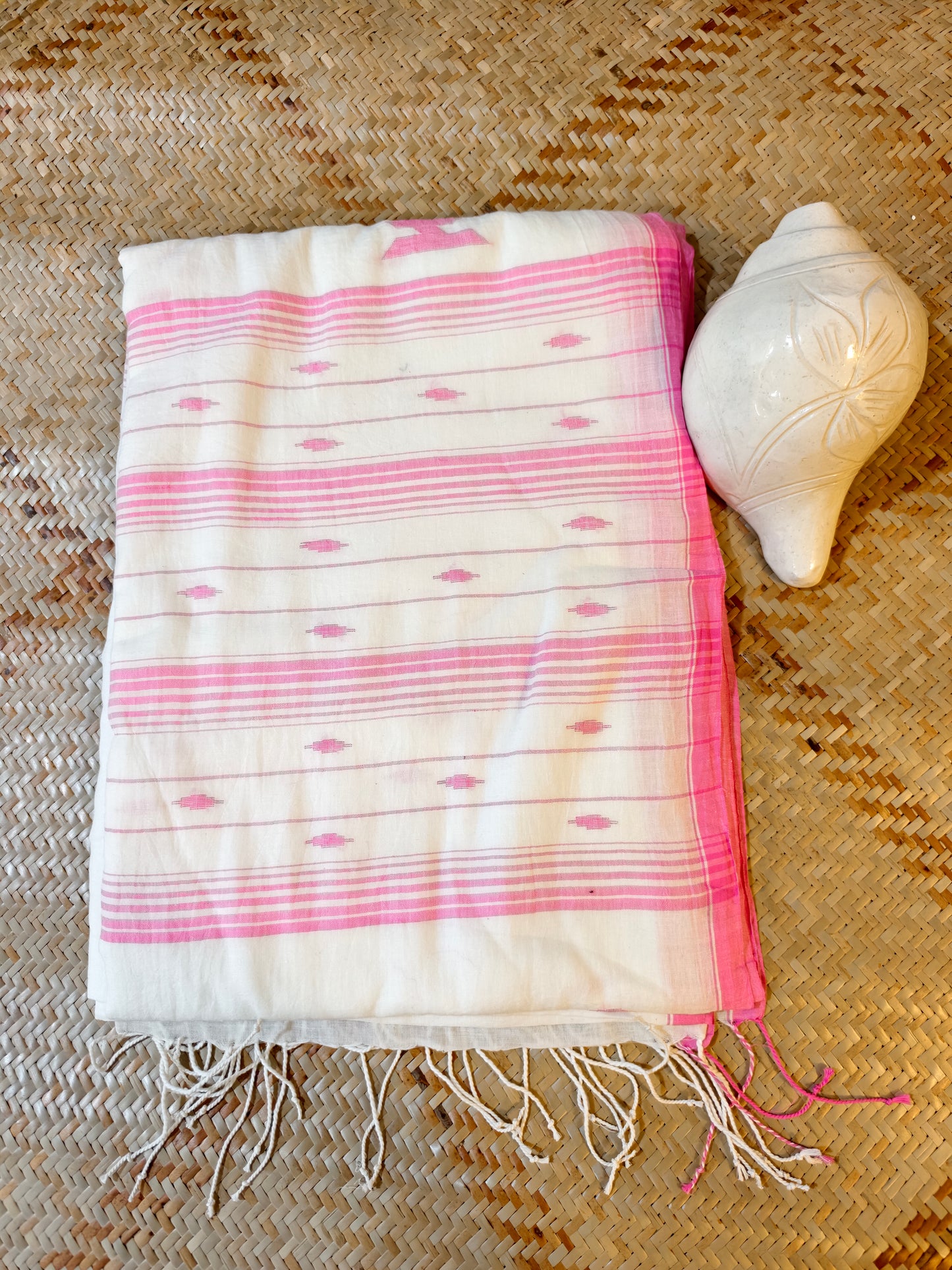 Sharvika Handspun Handwoven Jamdani Aadya's Fashion Blings