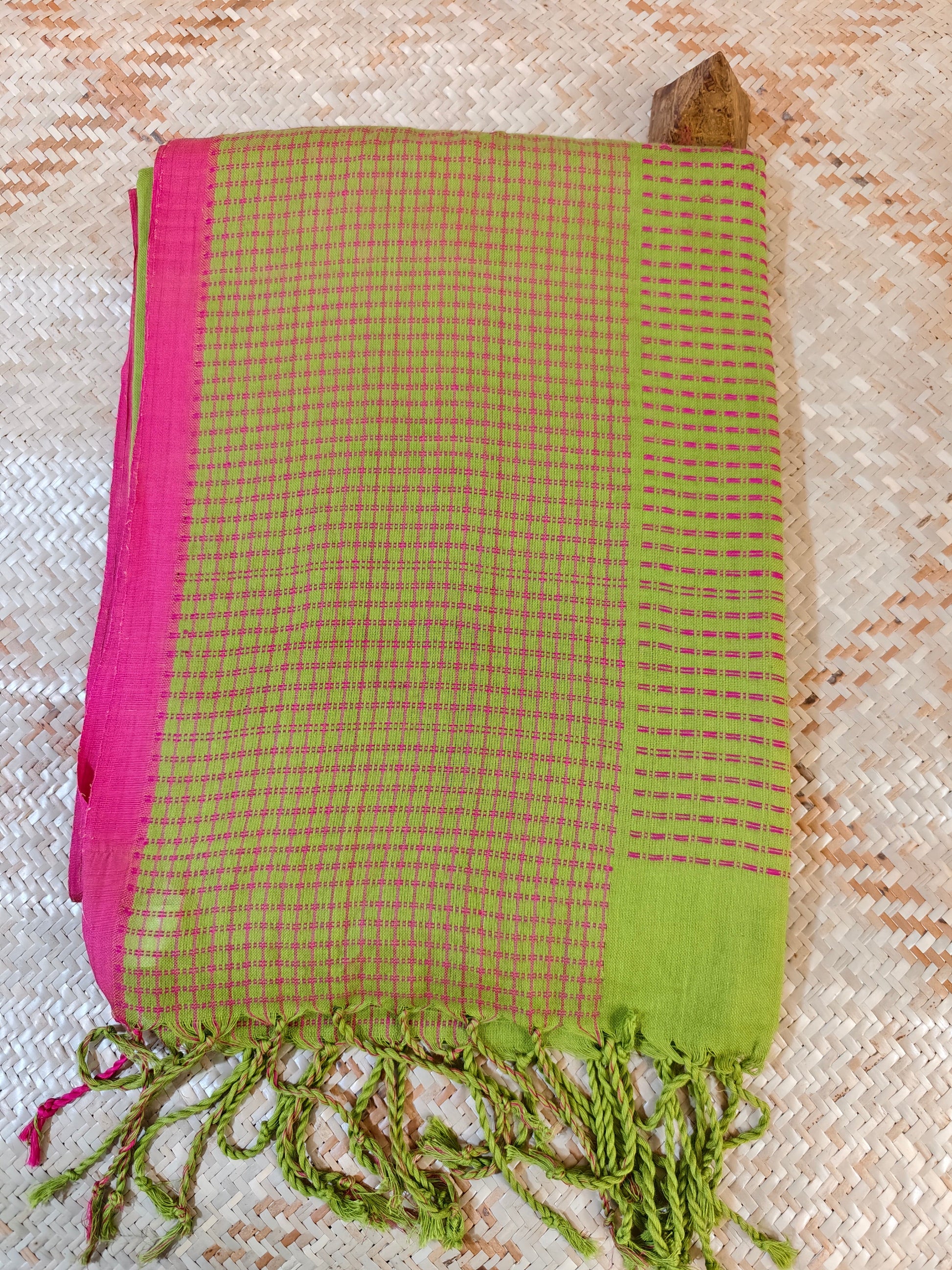 Handwoven Cotton Saree Aadya's Fashion Blings