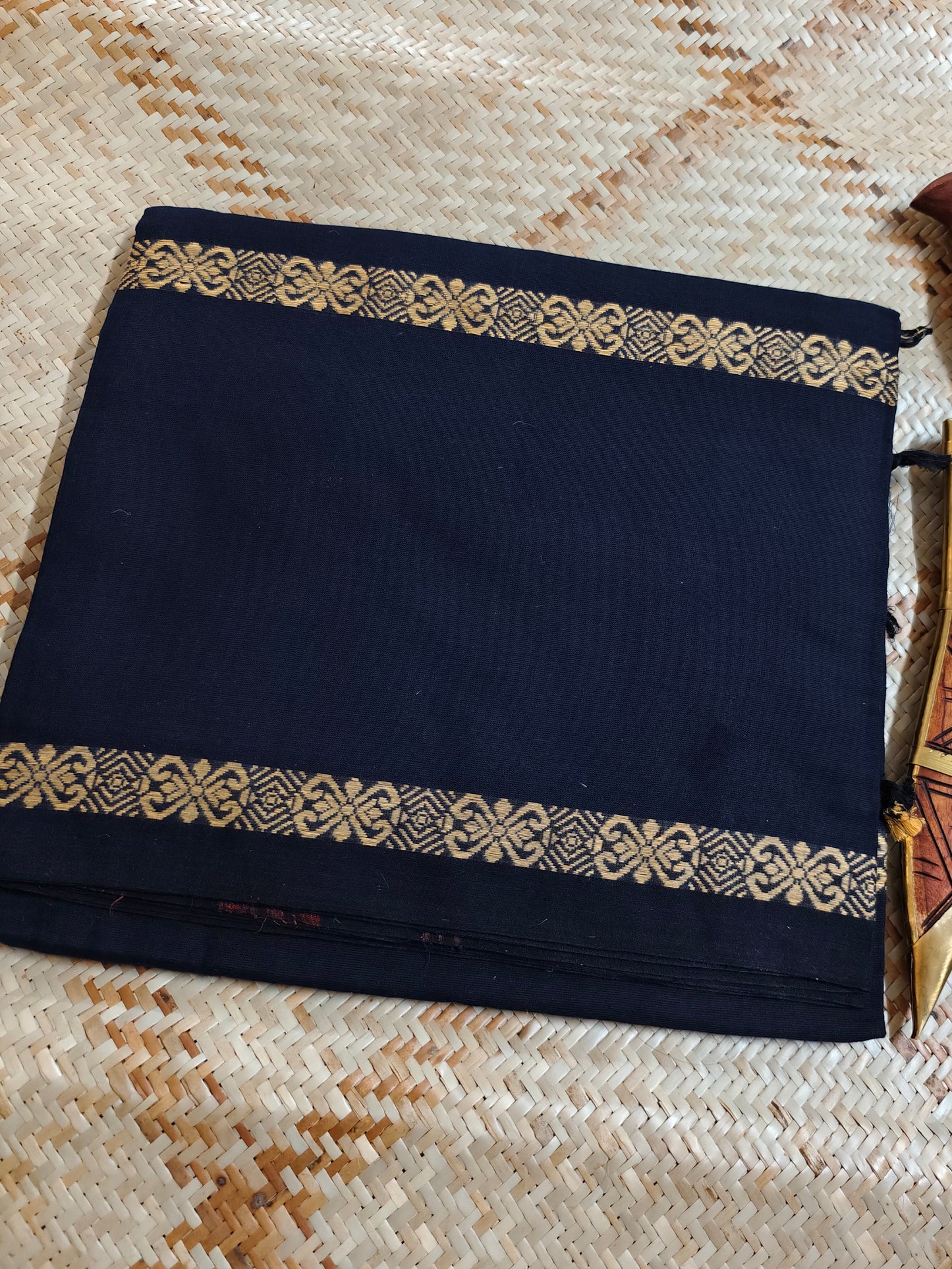 Praniti Handloom Saree
