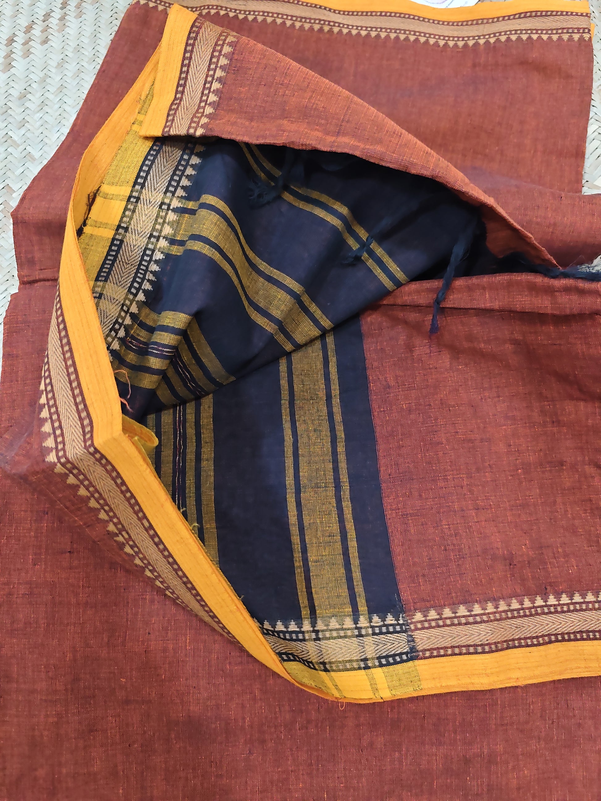 Yutika Handloom Saree Aadya's Fashion Blings