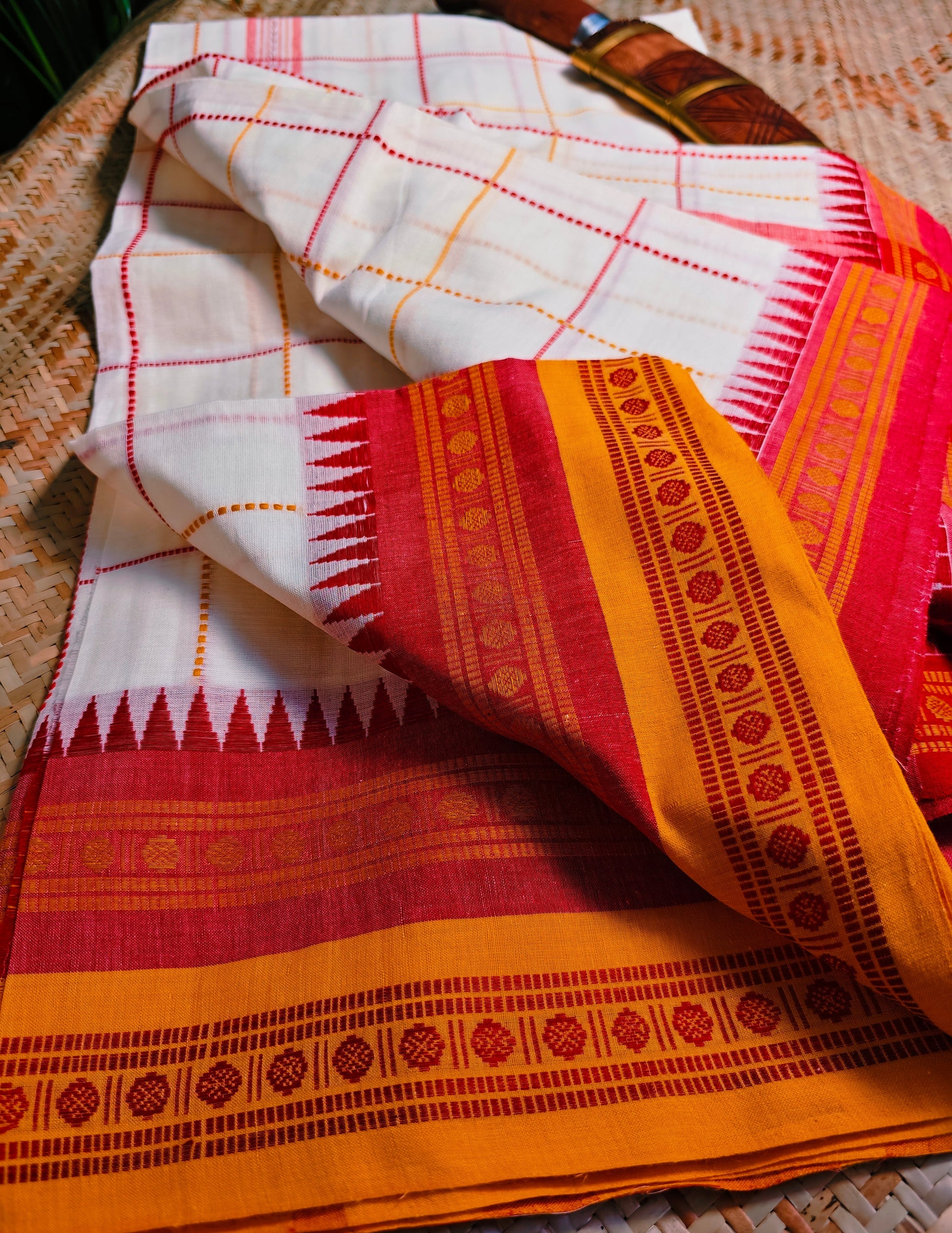 Haripriya Handloom Saree Aadya's Fashion Blings