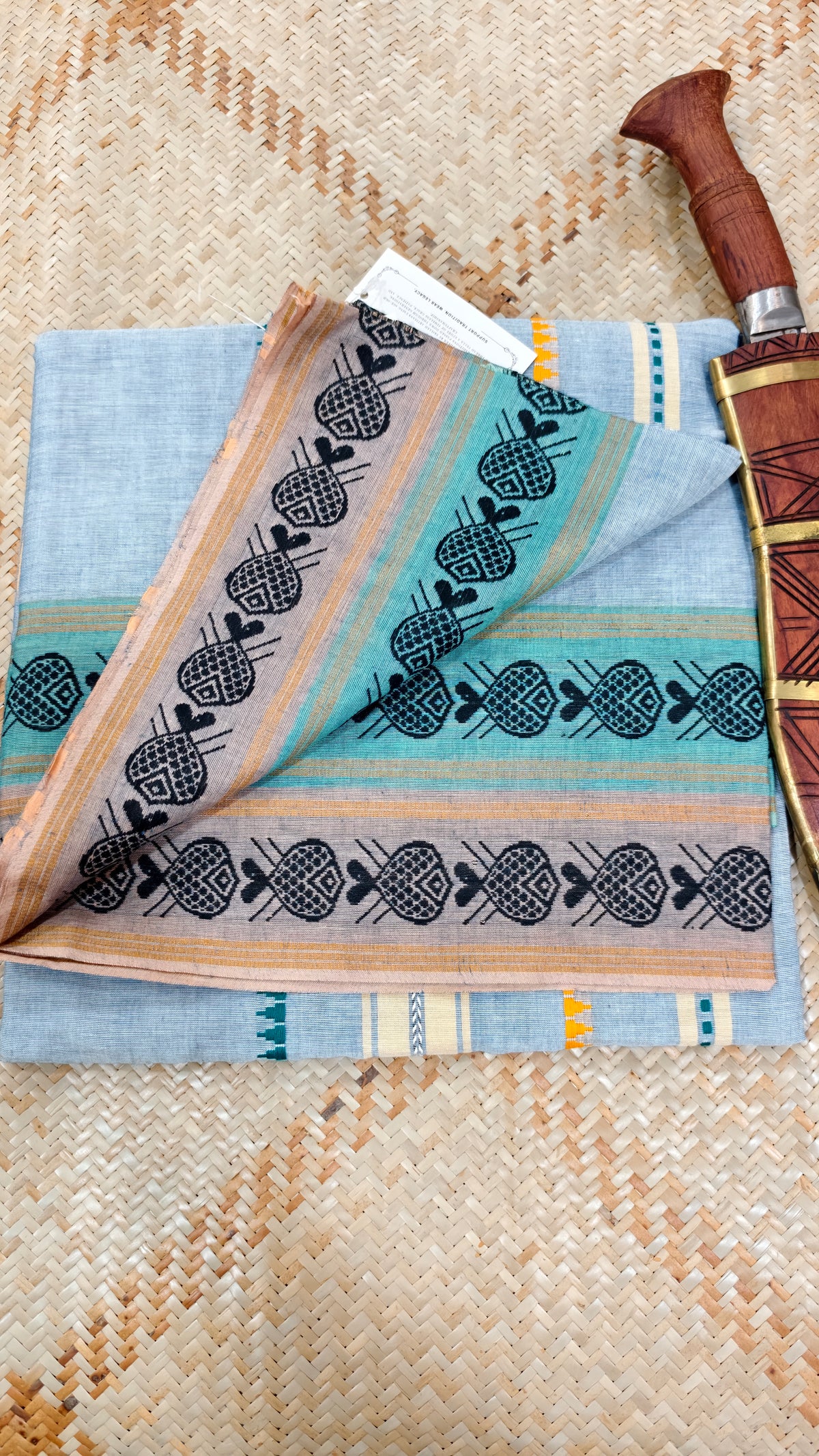 Eshvika Handloom Saree Aadya's Fashion Blings