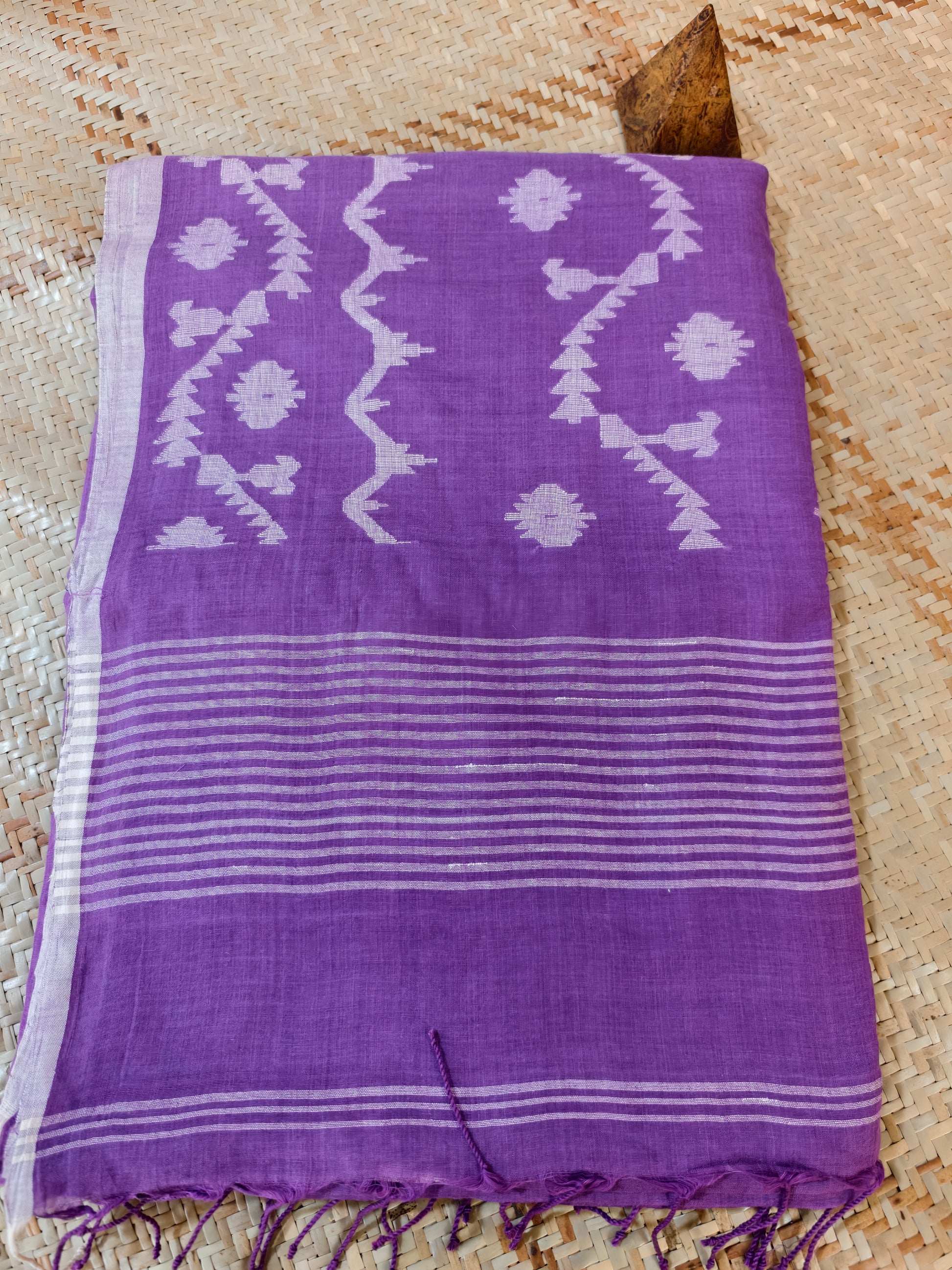 Sanjukta Handspun Handwoven Jamdani Aadya's Fashion Blings