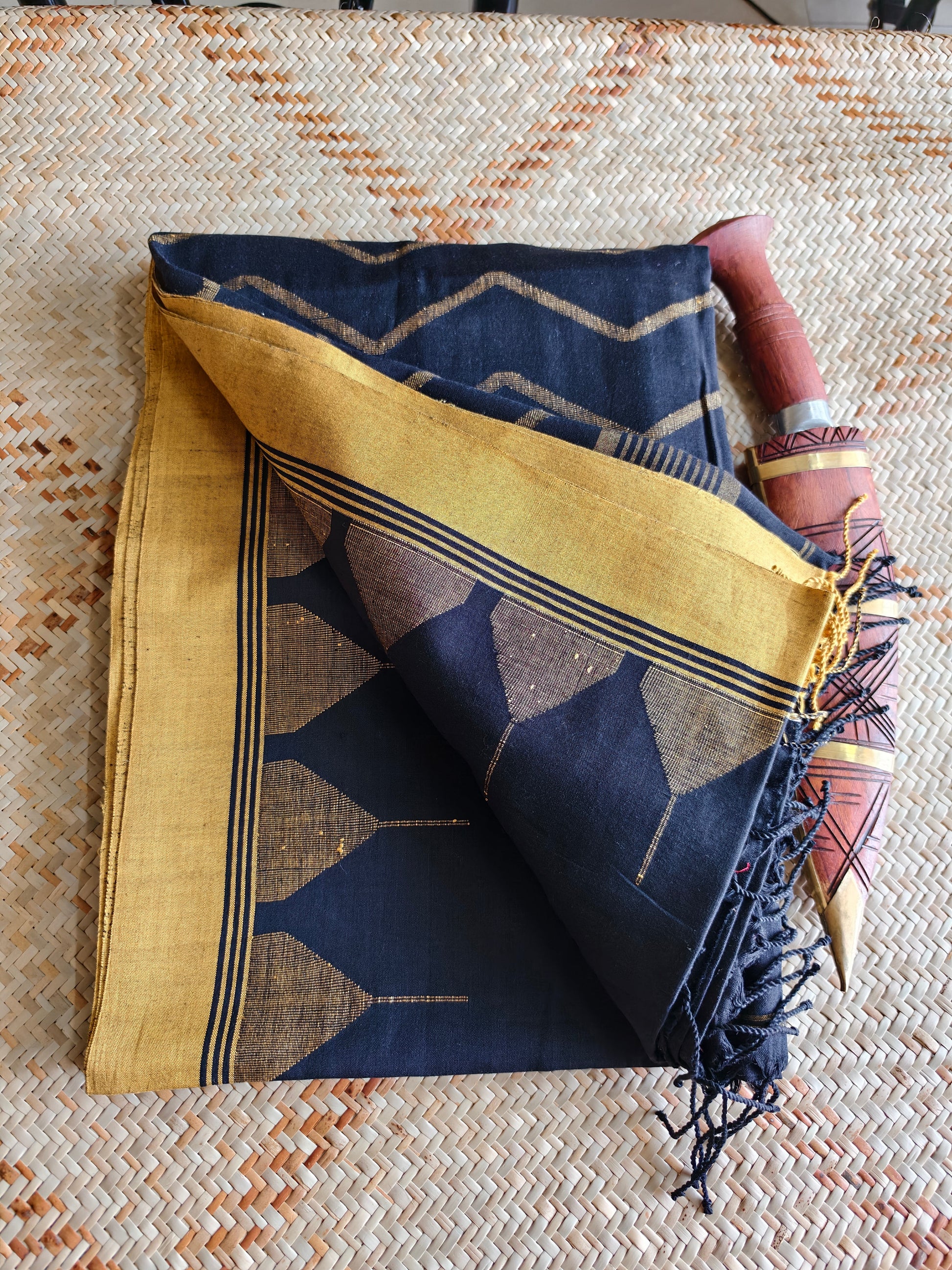 Ishani Handloom Jamdani Aadya's Fashion Blings