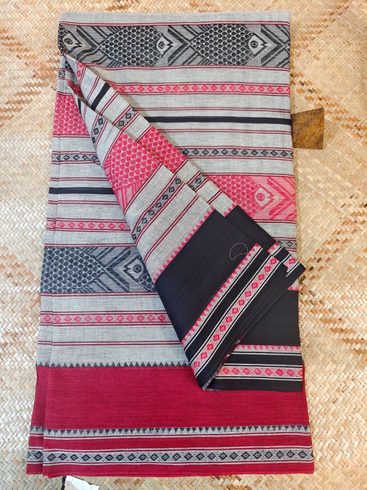 Yashvika Handloom Saree Aadya's Fashion Blings