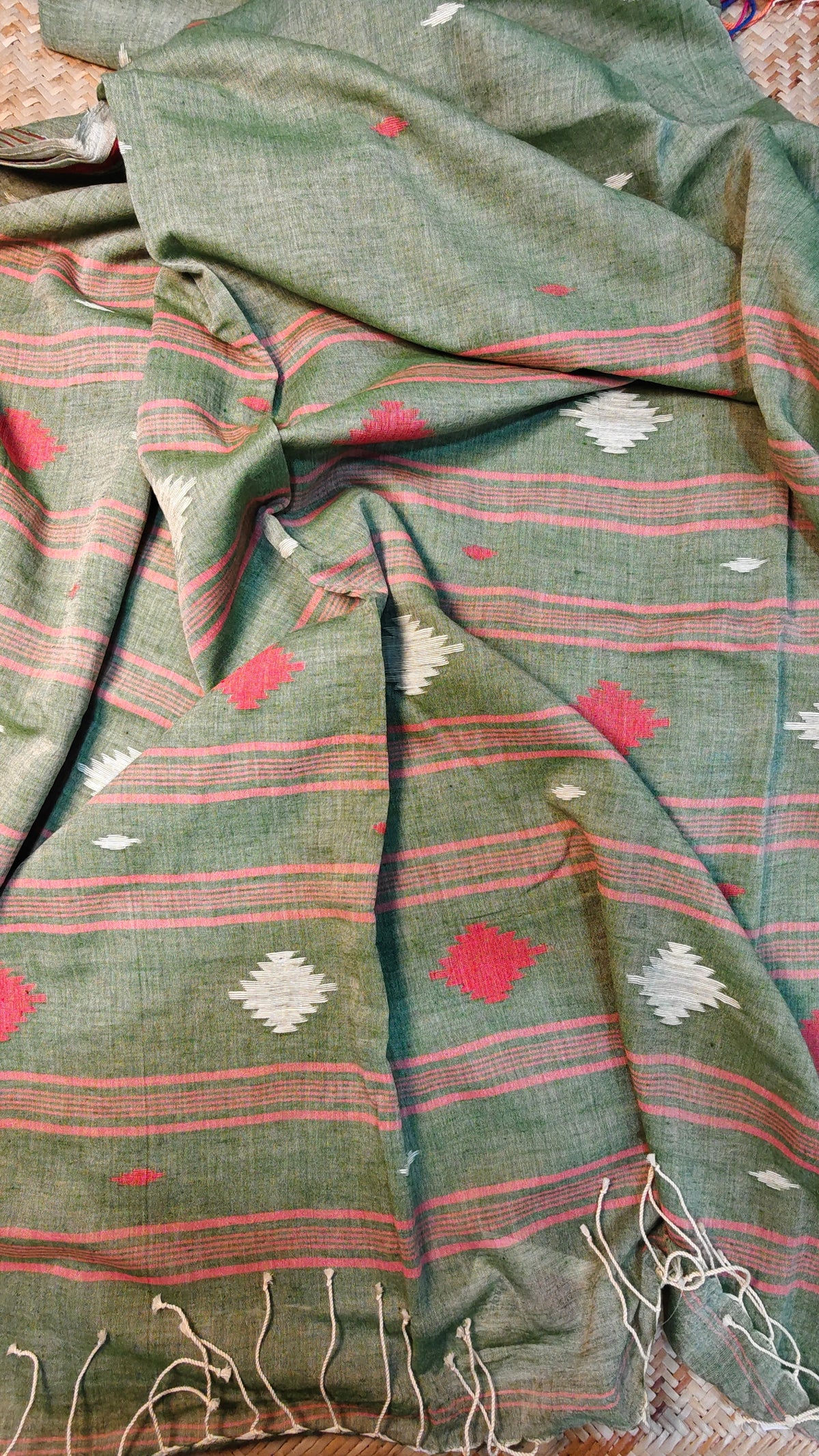 Aashna Handspun Handwoven Jamdani Aadya's Fashion Blings