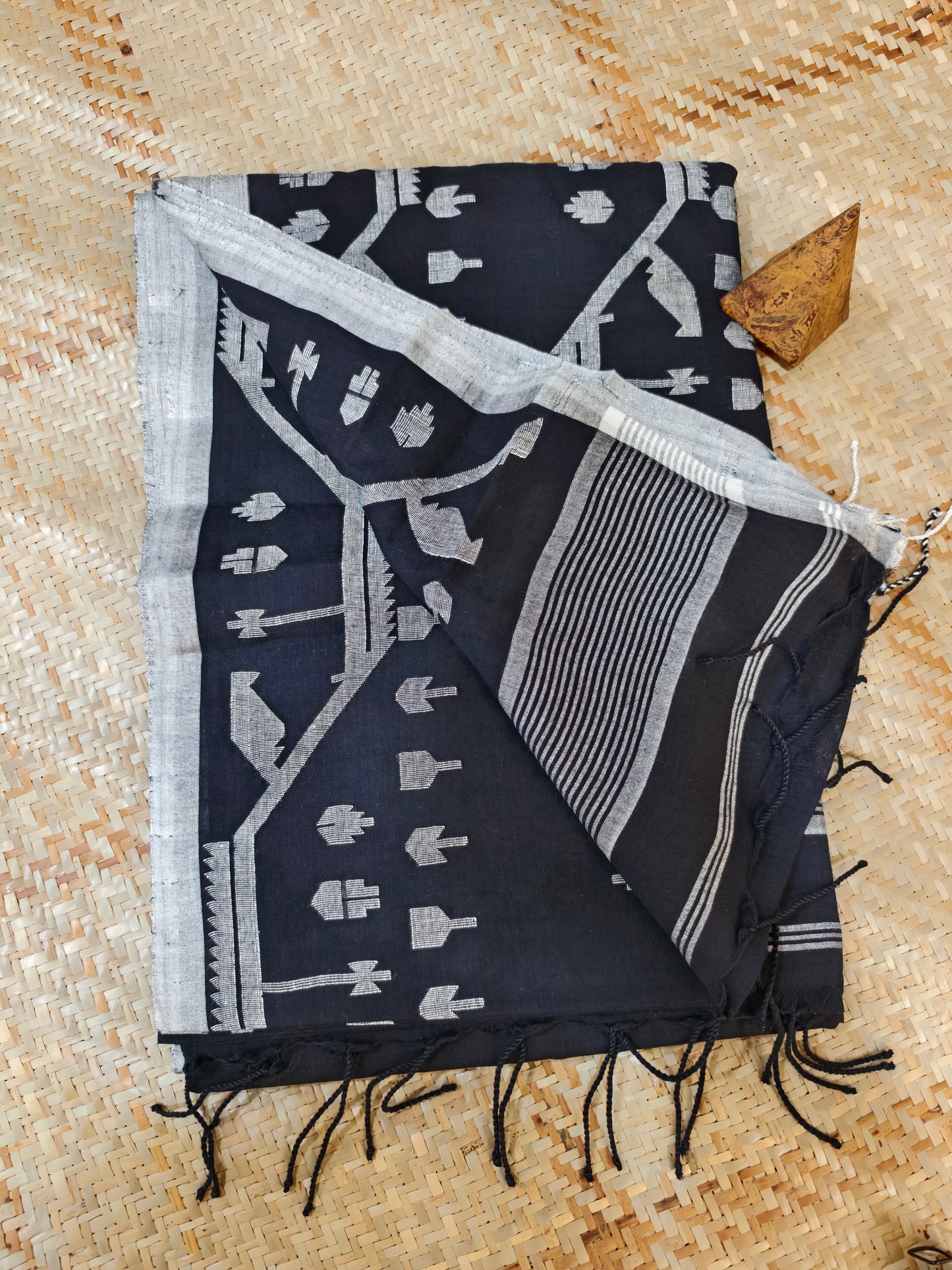 Zara Handloom Jamdani Aadya's Fashion Blings