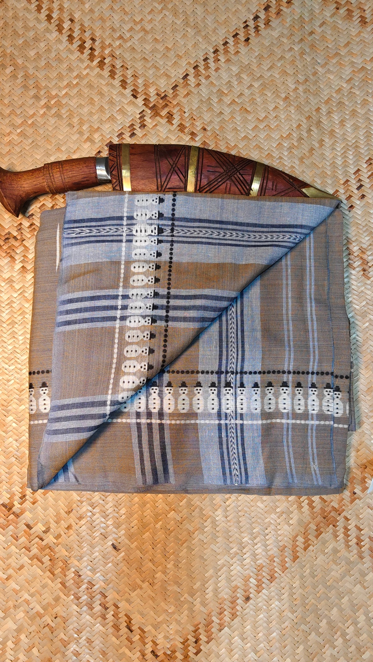 Nabomi Handwoven Saree Aadya's Fashion Blings