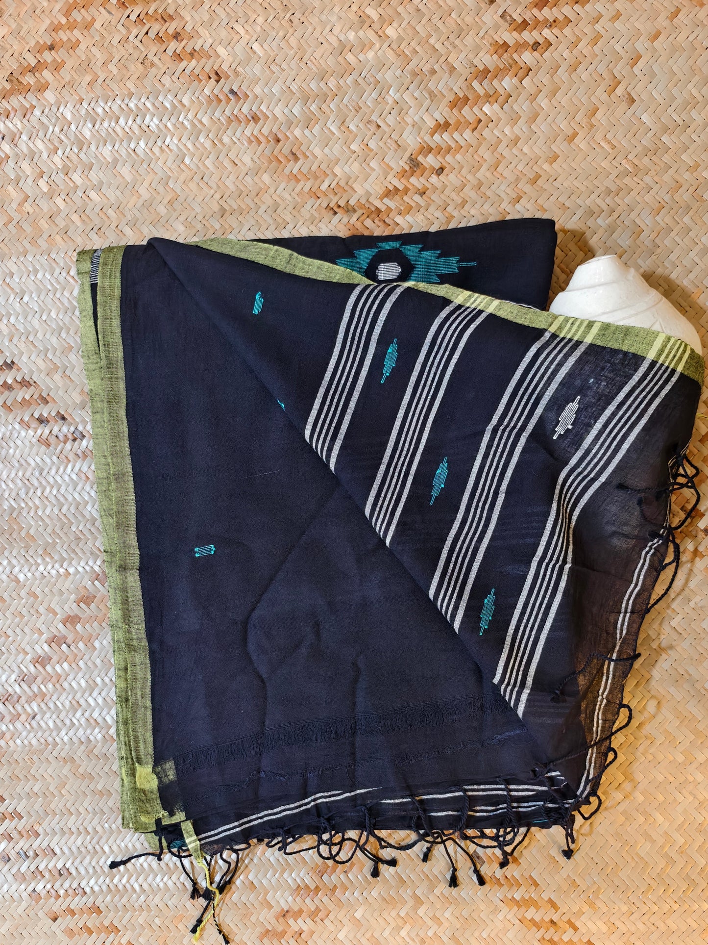 Mridula Handspun Handwoven Jamdani Aadya's Fashion Blings