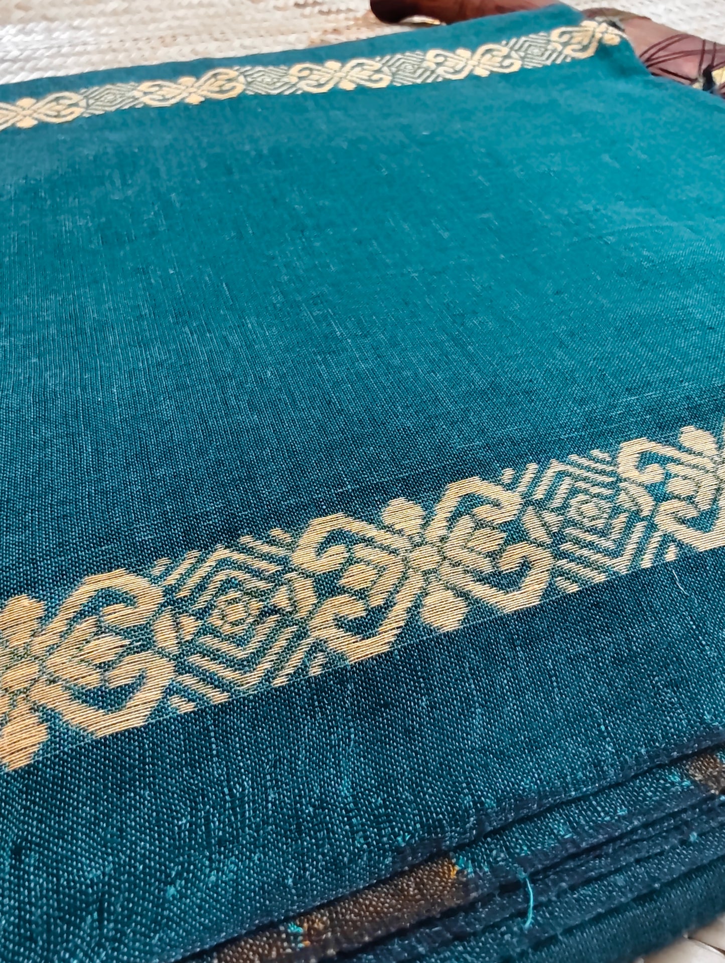 Roshika Handloom Saree