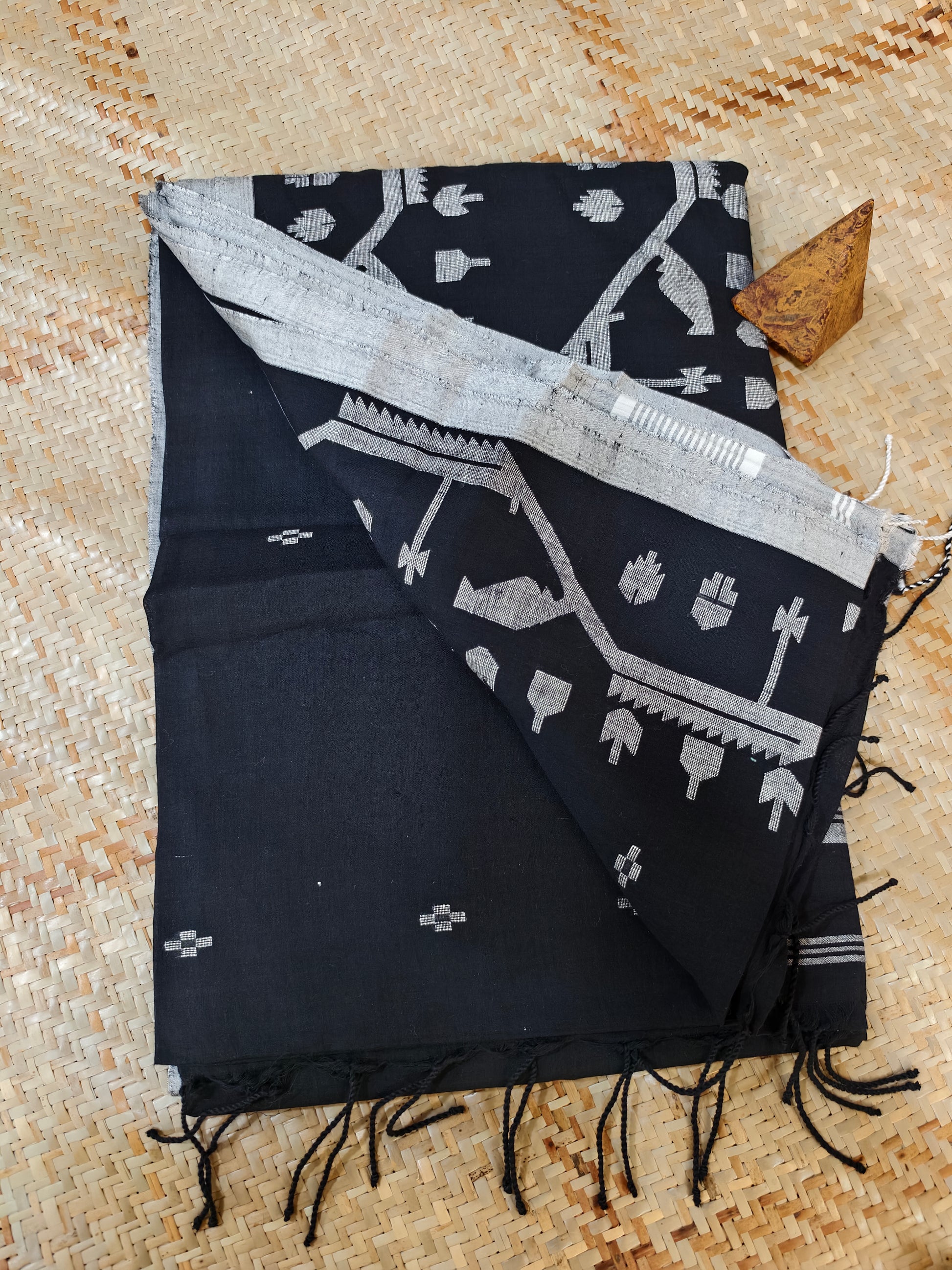 Zara Handloom Jamdani Aadya's Fashion Blings