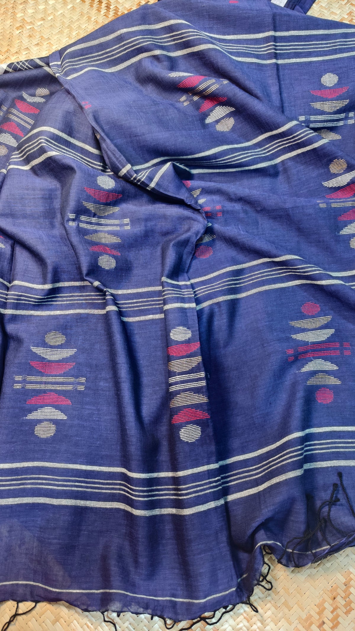 Aara Handspun Handwoven Jamdani Aadya's Fashion Blings