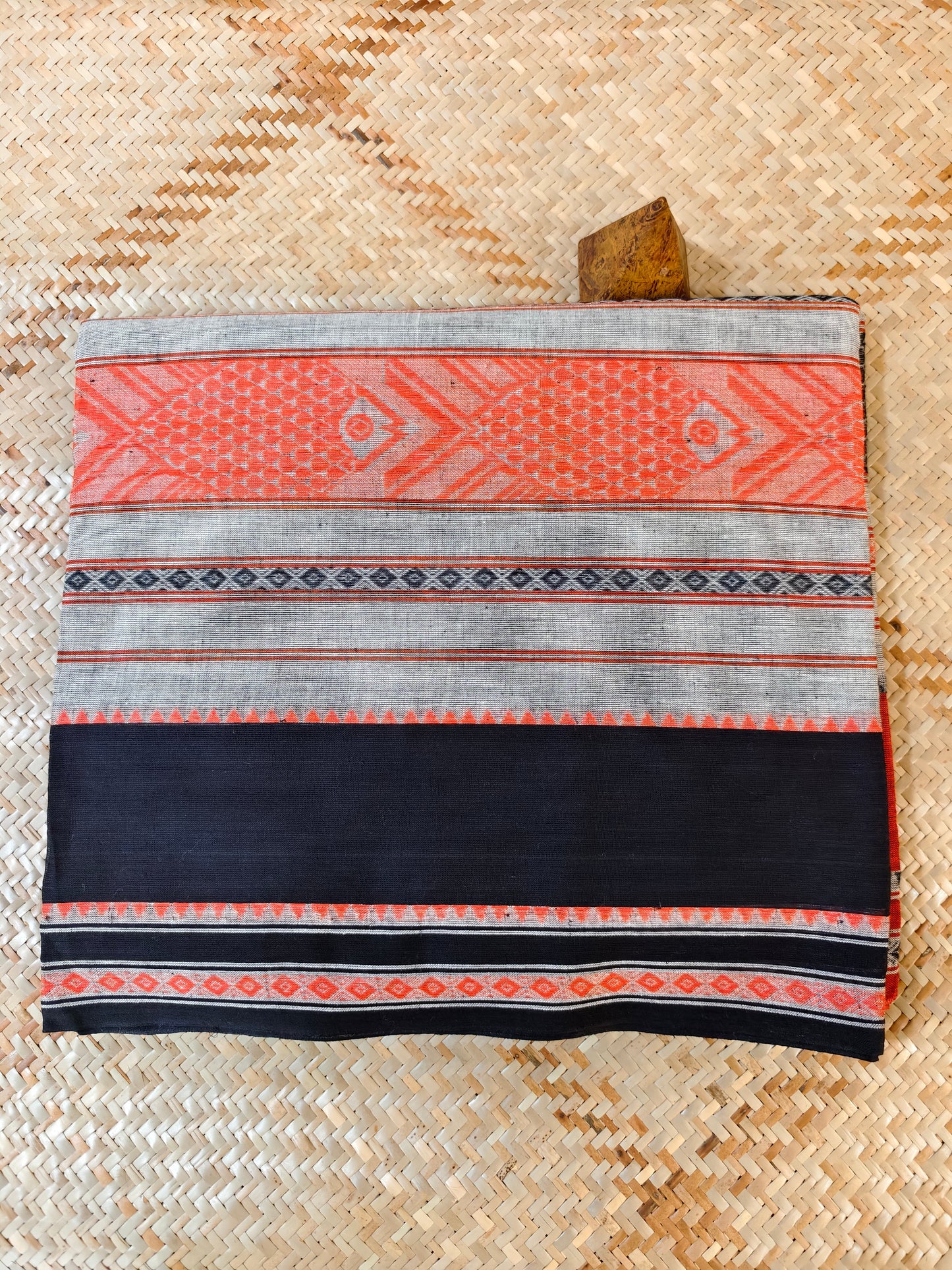 Ridhrya Handloom Saree Aadya's Fashion Blings