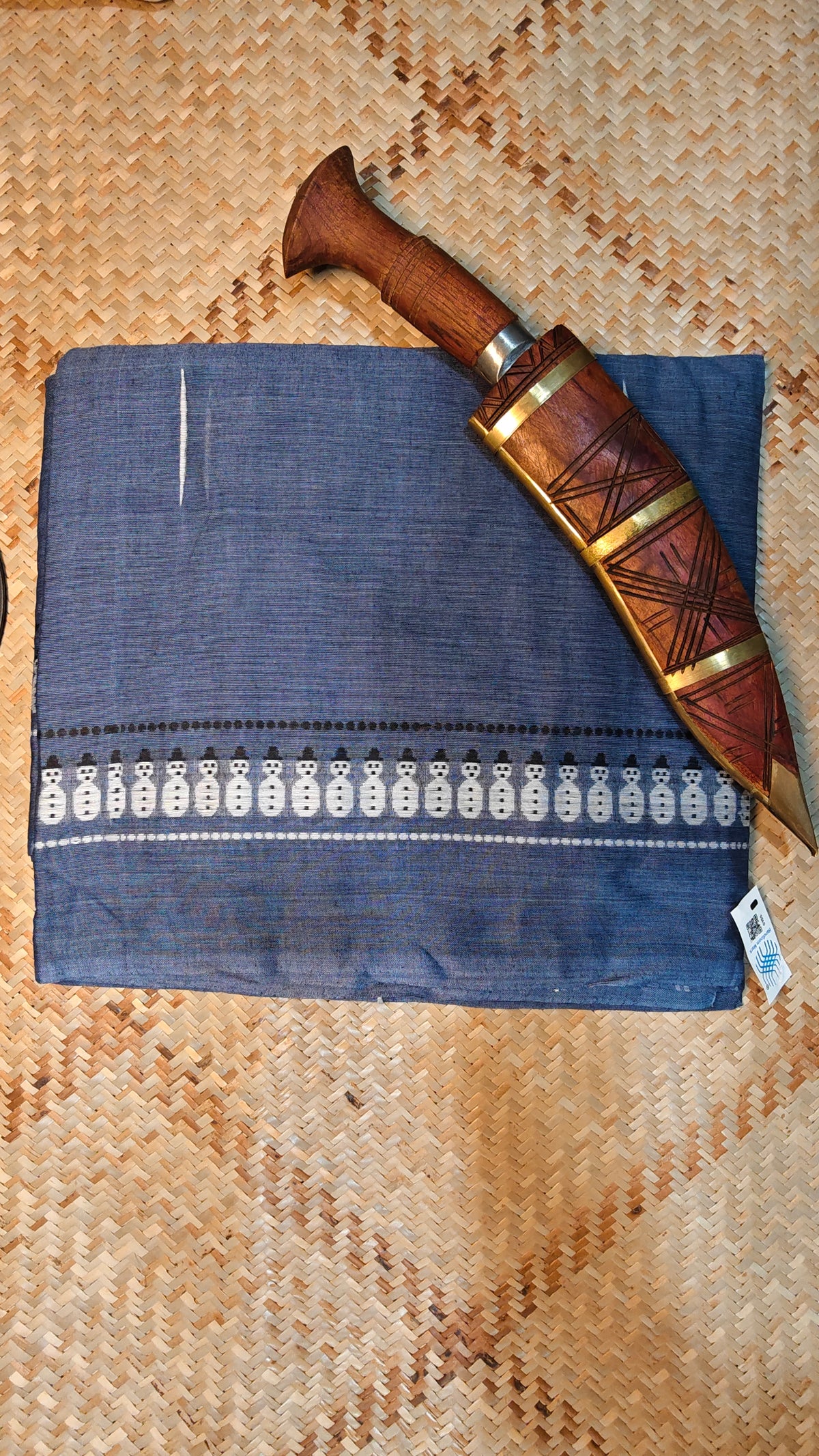 Nabonita  Handwoven Saree Aadya's Fashion Blings