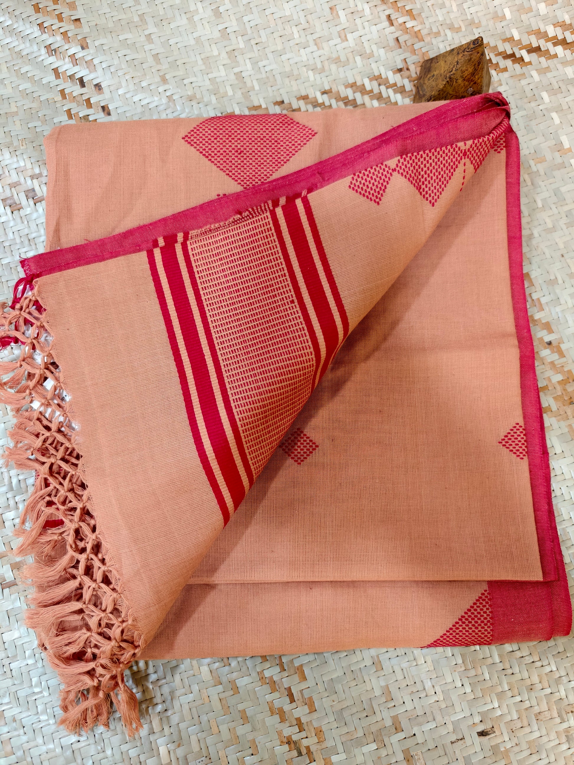 Lipika Handwoven Cotton Saree Aadya's Fashion Blings